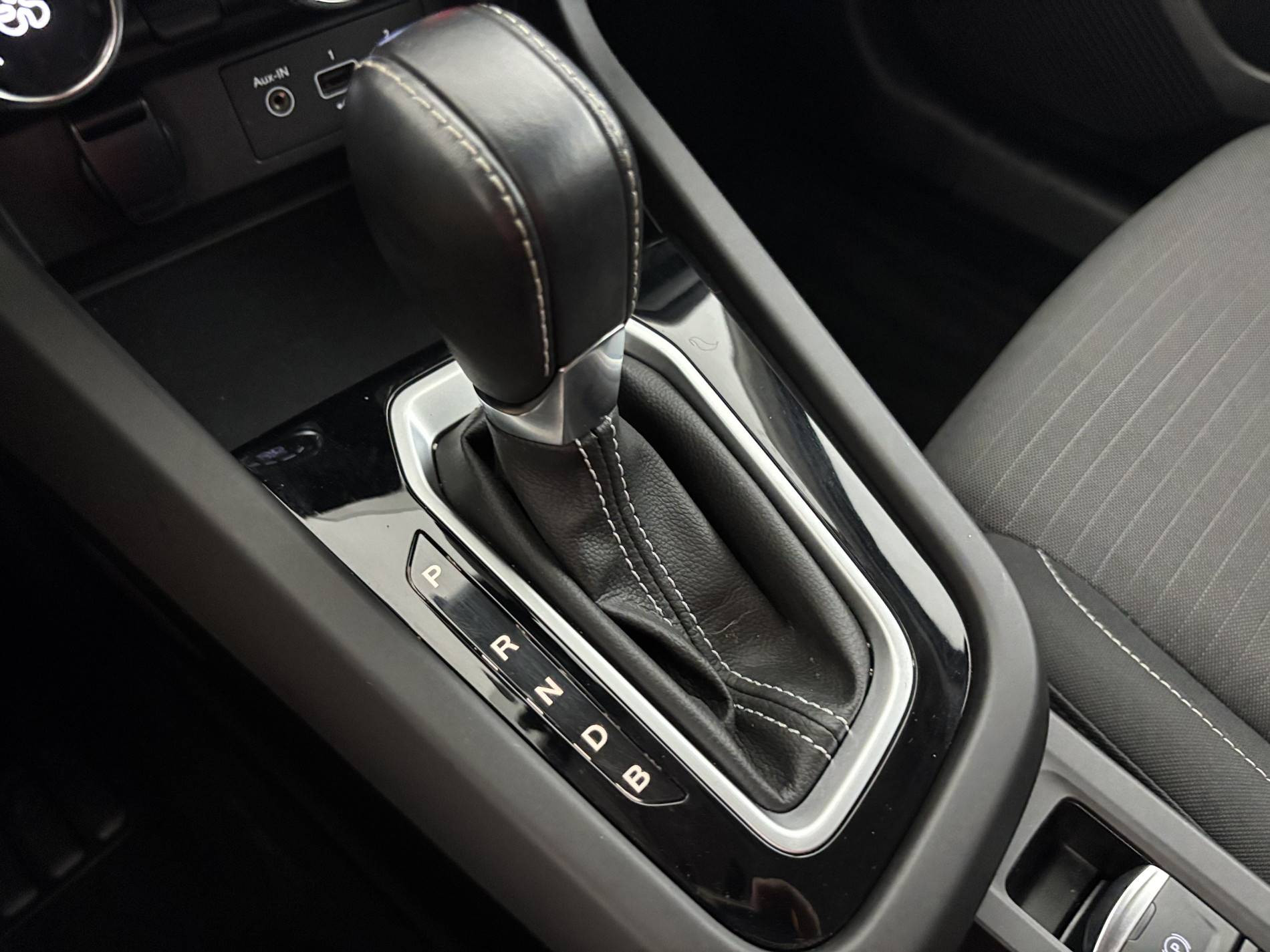 Vente en ligne Renault Arkana  E-Tech hybride 145 - 22 au prix de 17 590 €