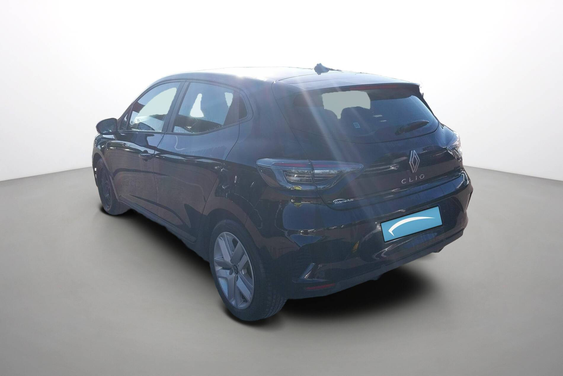 Vente en ligne Renault Clio 5 Clio E-Tech full hybrid 145 au prix de 18 490 €