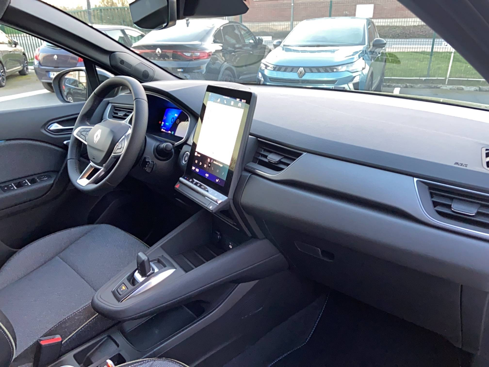 Vente en ligne Renault Symbioz  E-Tech full hybrid 160 ch au prix de 33 990 €