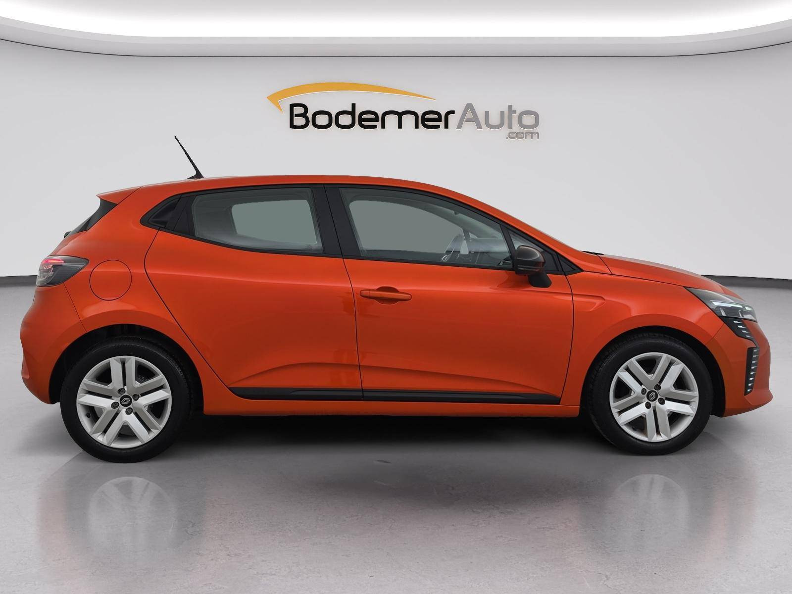 Vente en ligne Renault Clio 5 Clio TCe 90 au prix de 15 290 €