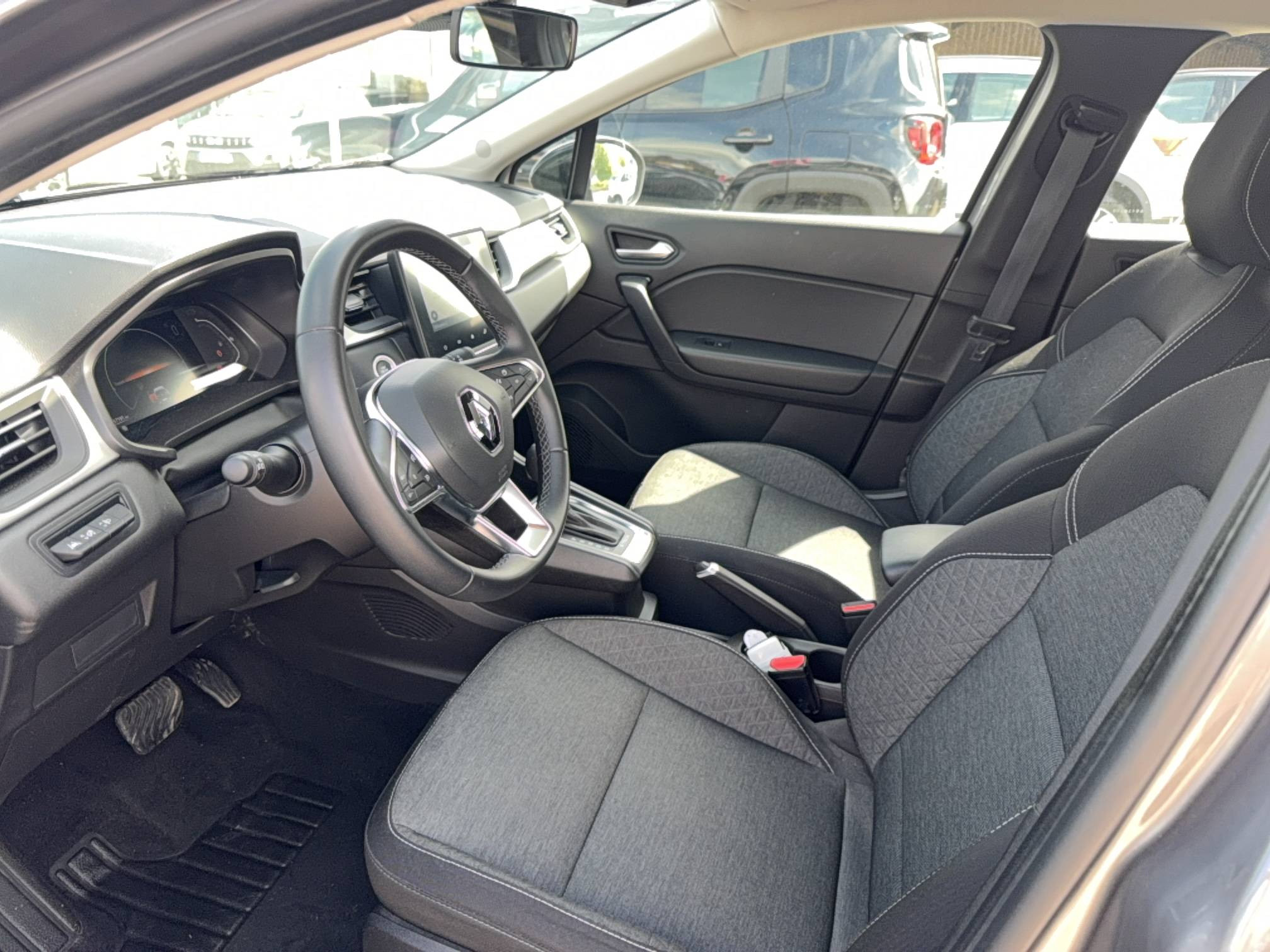 Renault Captur  E-Tech 145 - 21 occasion de 2022 en vente à Carhaix