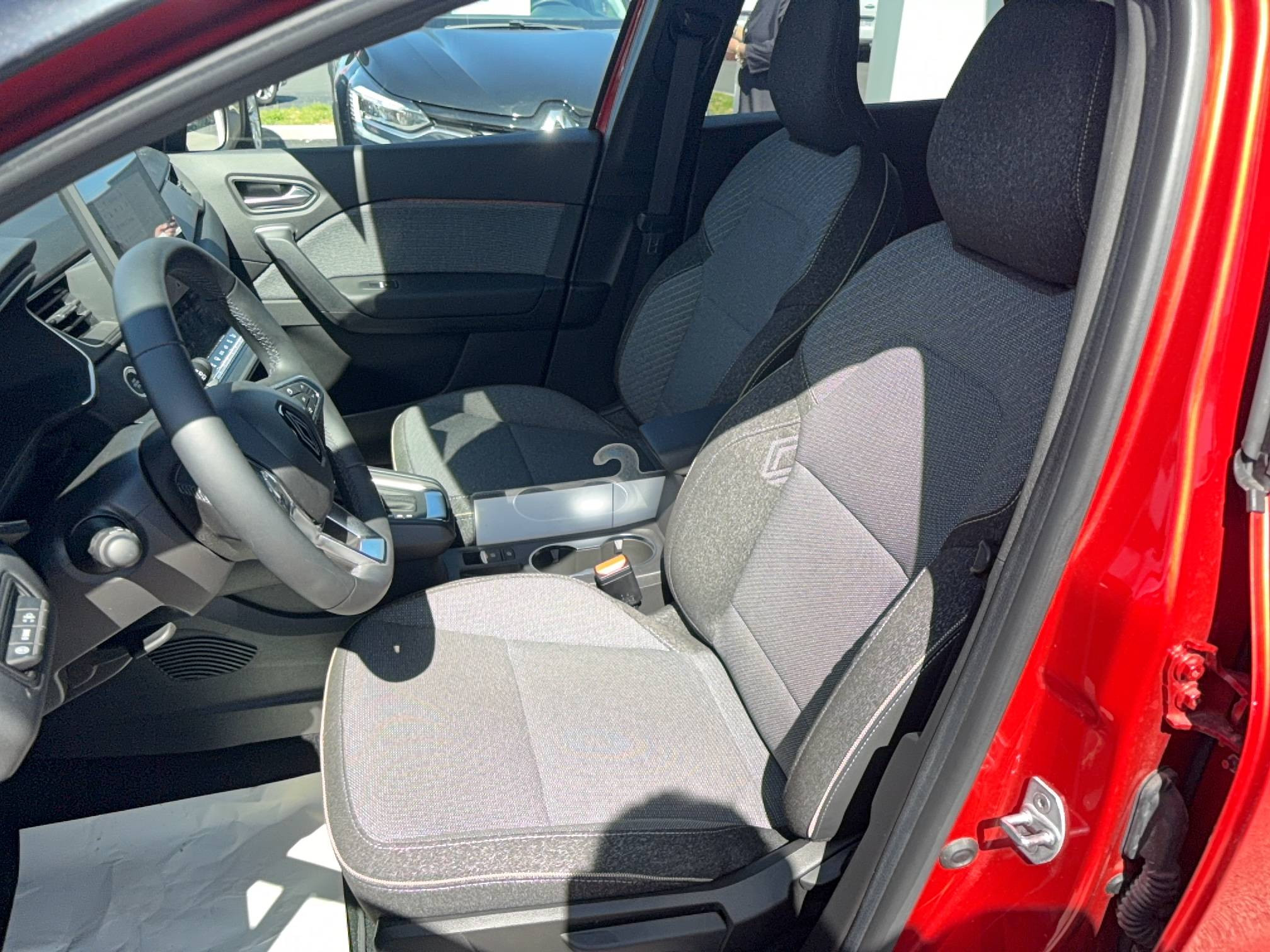 Vente en ligne Renault Captur  E-Tech full hybrid 145 ch au prix de 25 490 €