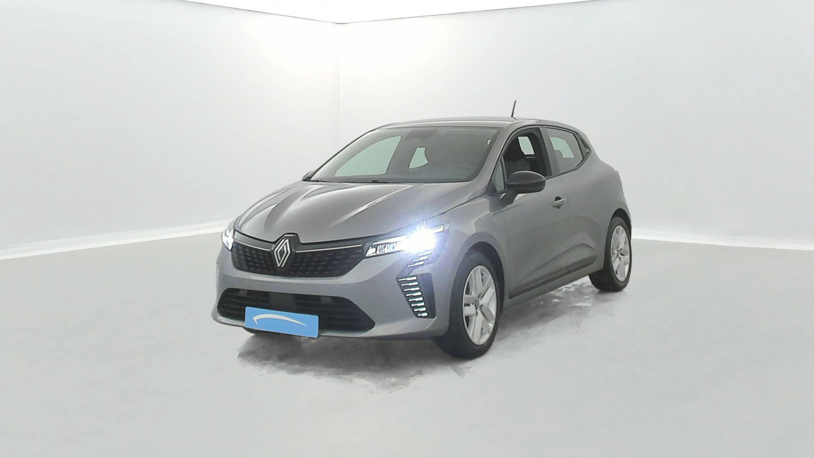 Renault Clio 5 Clio E-Tech full hybrid 145 ch GSR2 occasion de 2025 en vente à Auray