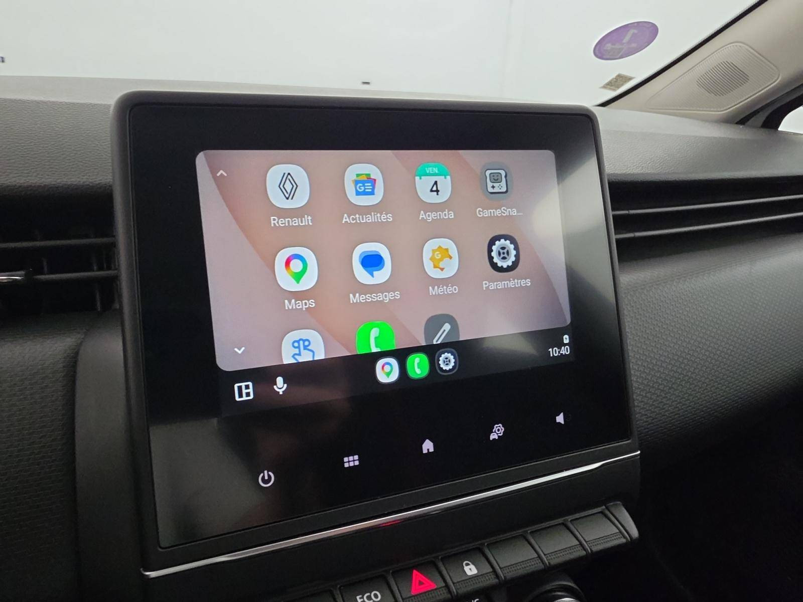 Vente en ligne Renault Clio 5 Clio E-Tech full hybrid 145 au prix de 17 350 €