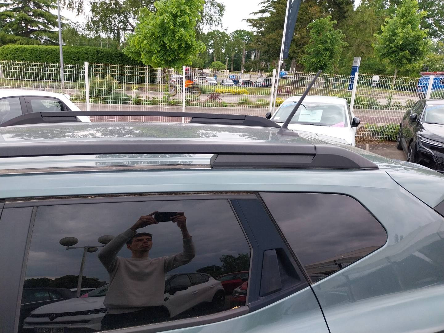 Vente en ligne Dacia Duster  Hybrid 140 au prix de 26 590 €