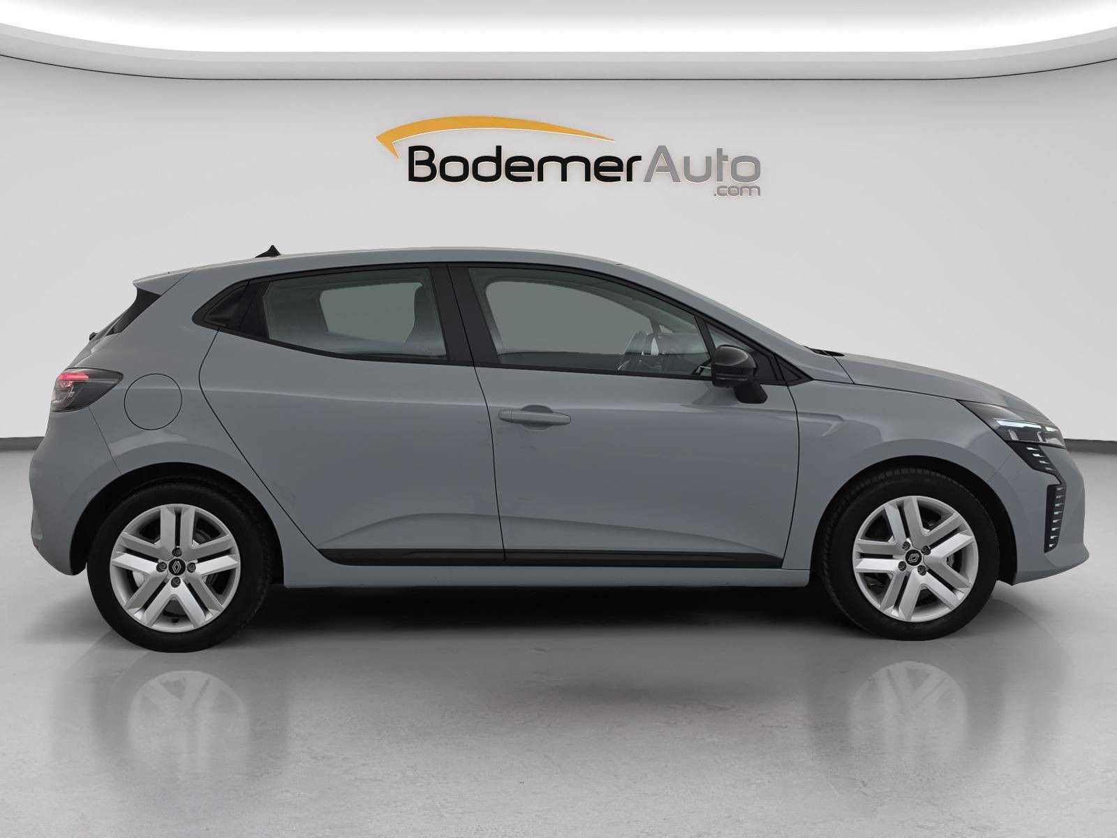 Vente en ligne Renault Clio 5 Clio E-Tech full hybrid 145 ch GSR2 au prix de 19 190 €