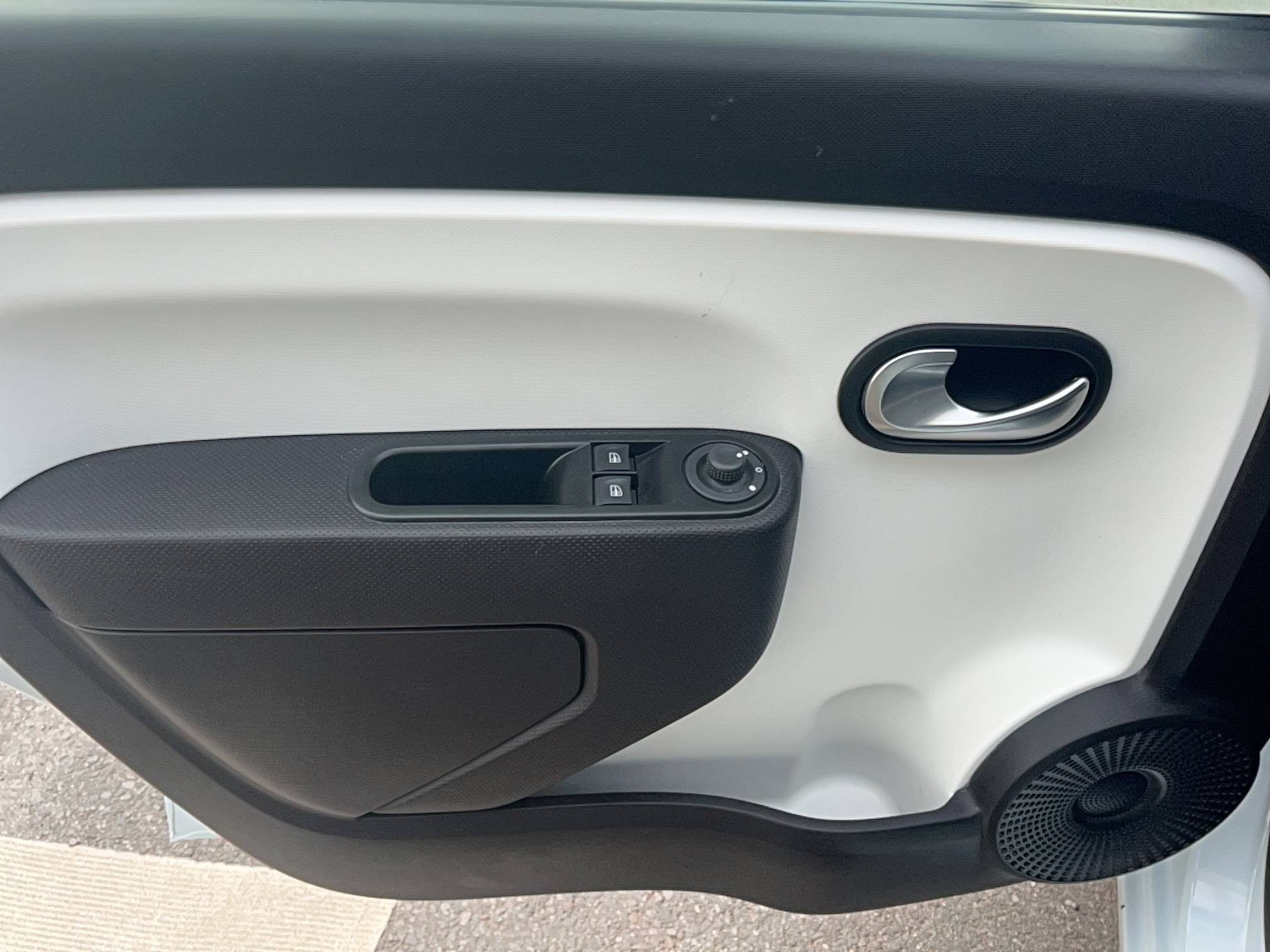 Vente en ligne Renault Twingo 3  SCe 65 au prix de 10 490 €