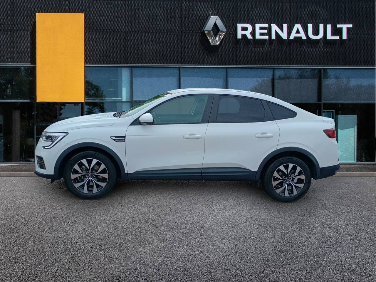 Vente en ligne Renault Arkana  E-Tech hybride 145 - 22 au prix de 19 990 €
