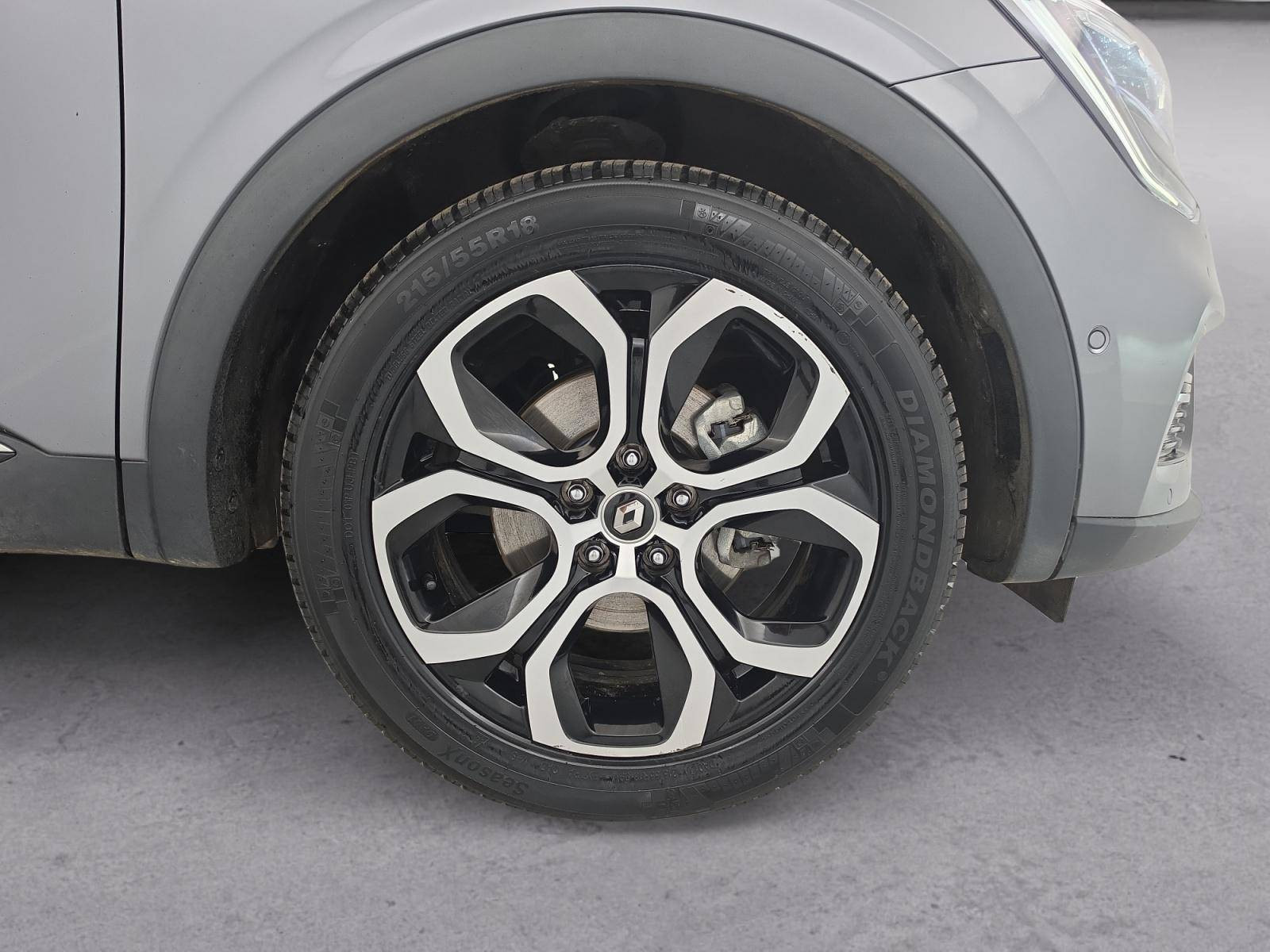 Vente en ligne Renault Arkana  E-Tech hybride 145 - 22 au prix de 20 990 €