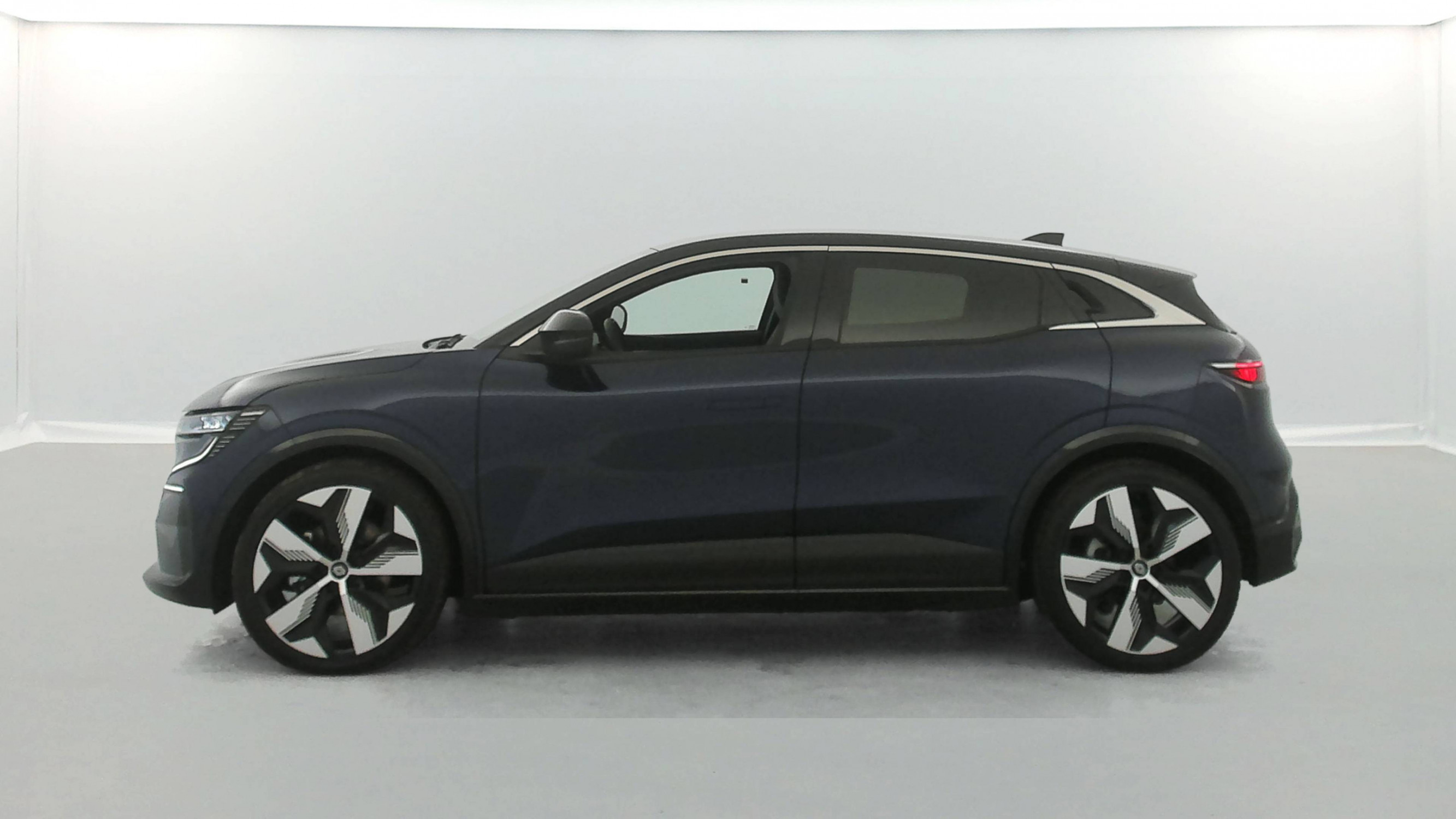 Vente en ligne Renault Megane E-Tech  220 ch autonomie confort GSR2 au prix de 31 990 €