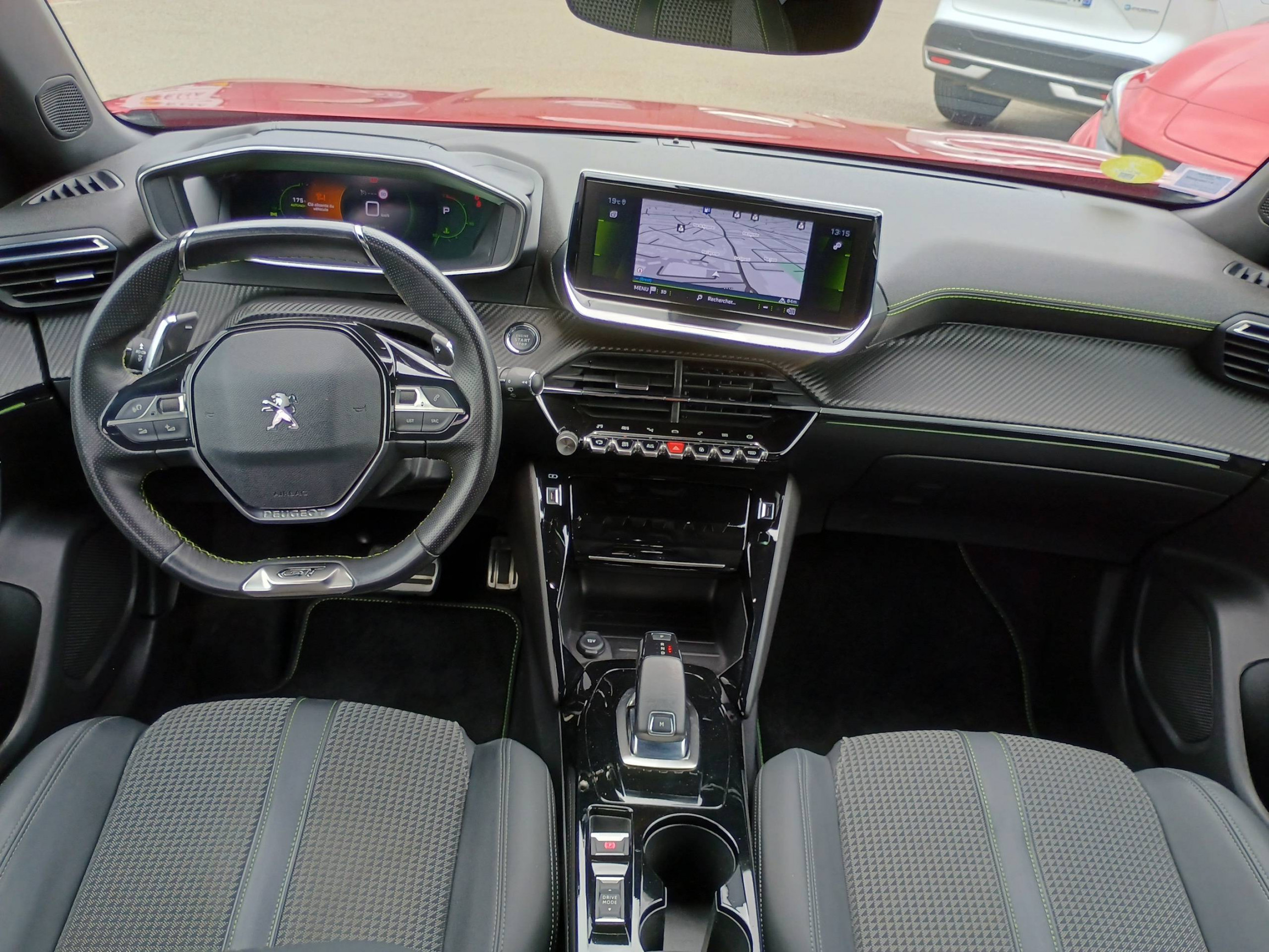 Vente en ligne Peugeot 2008  BlueHDi 130 S&S EAT8 au prix de 19 990 €