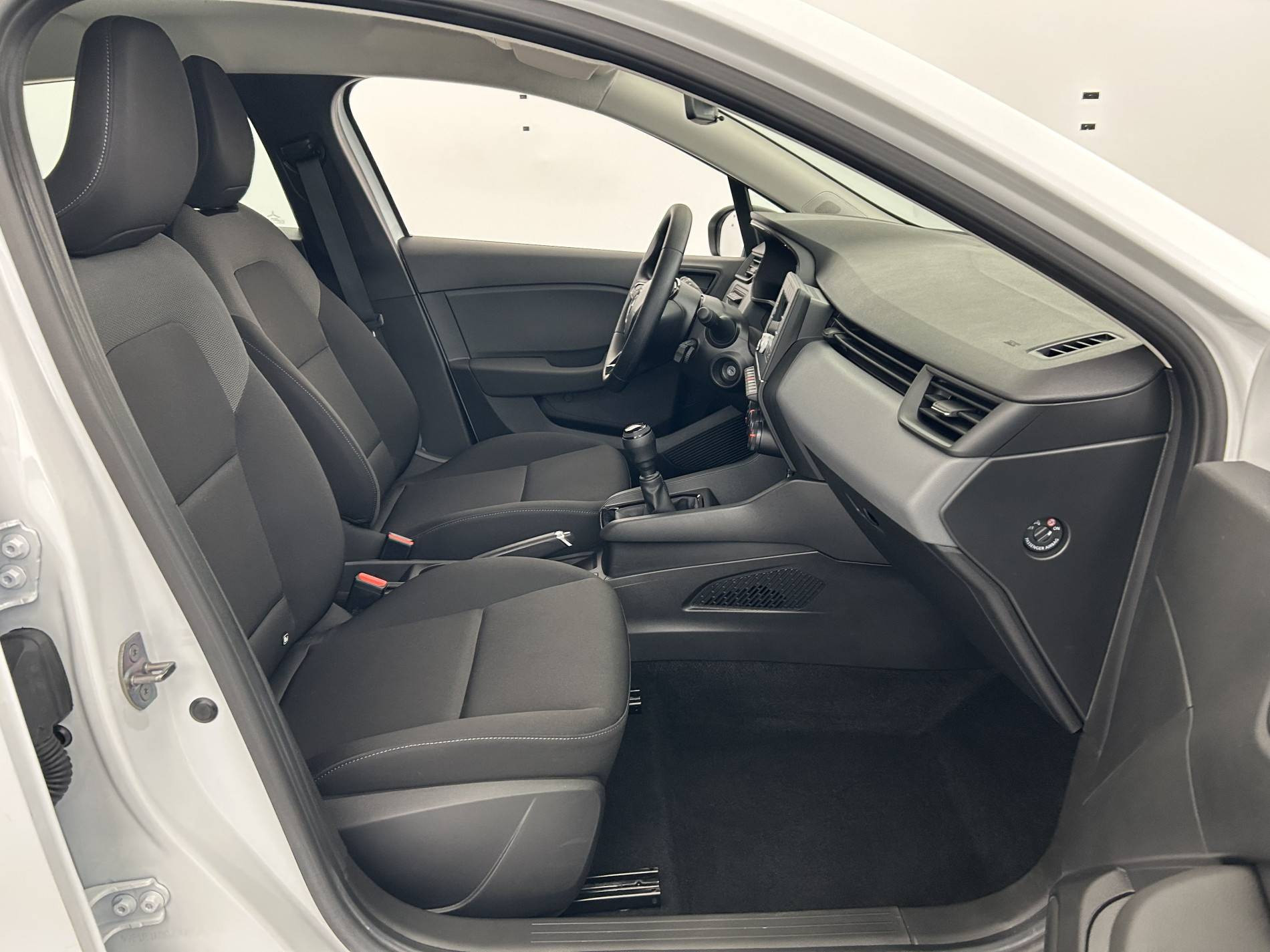 Vente en ligne Renault Clio 5 Clio SCe 65 au prix de 13 790 €