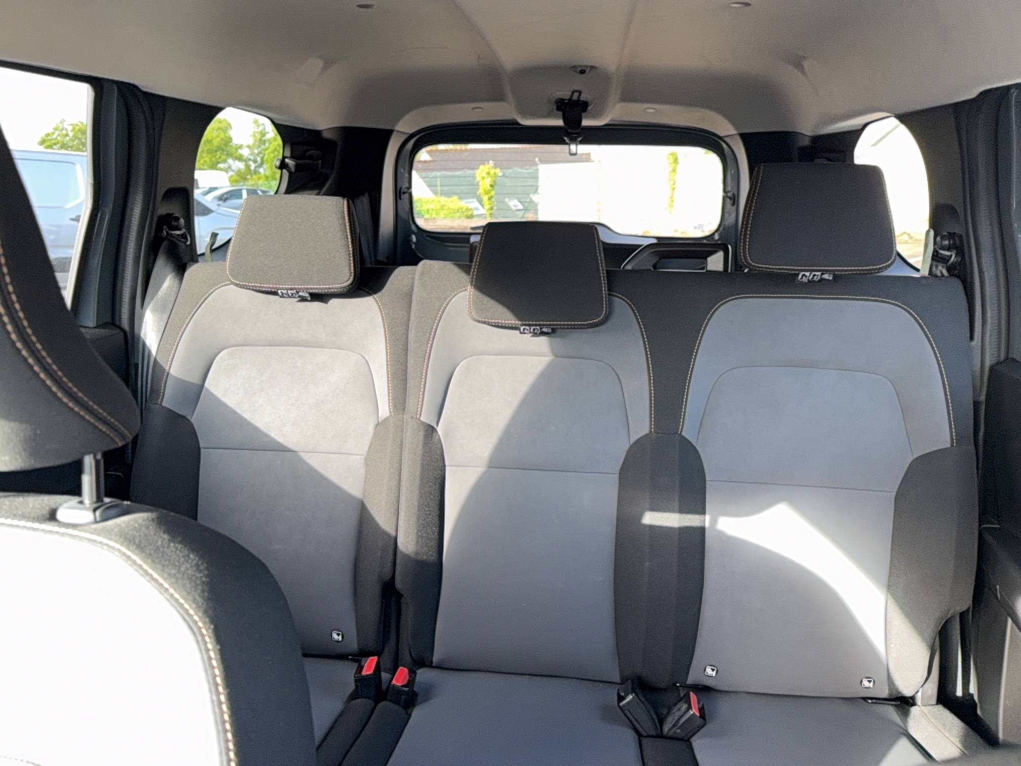 Dacia Jogger  Hybrid 140 7 places GSR2 occasion de 2025 en vente à Carhaix