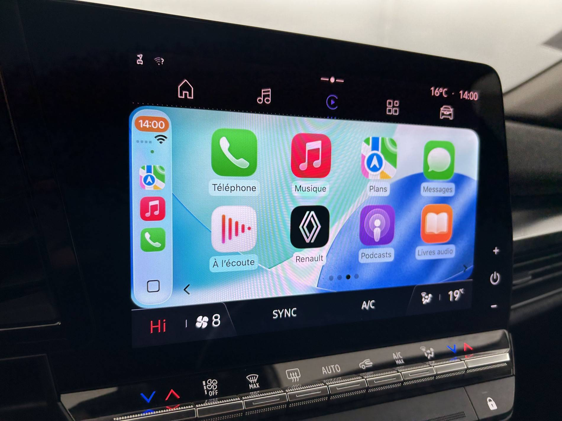 Vente en ligne Renault Megane E-Tech  EV40 130ch standard charge au prix de 19 490 €