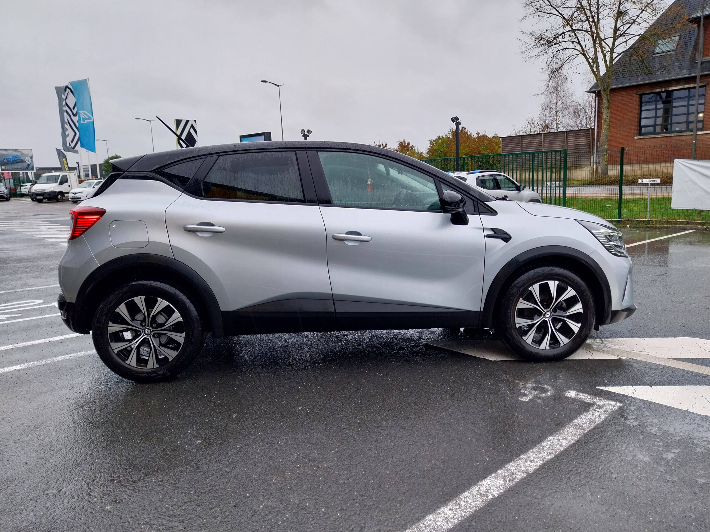 Vente en ligne Renault Captur  TCe 100 GPL au prix de 15 300 €
