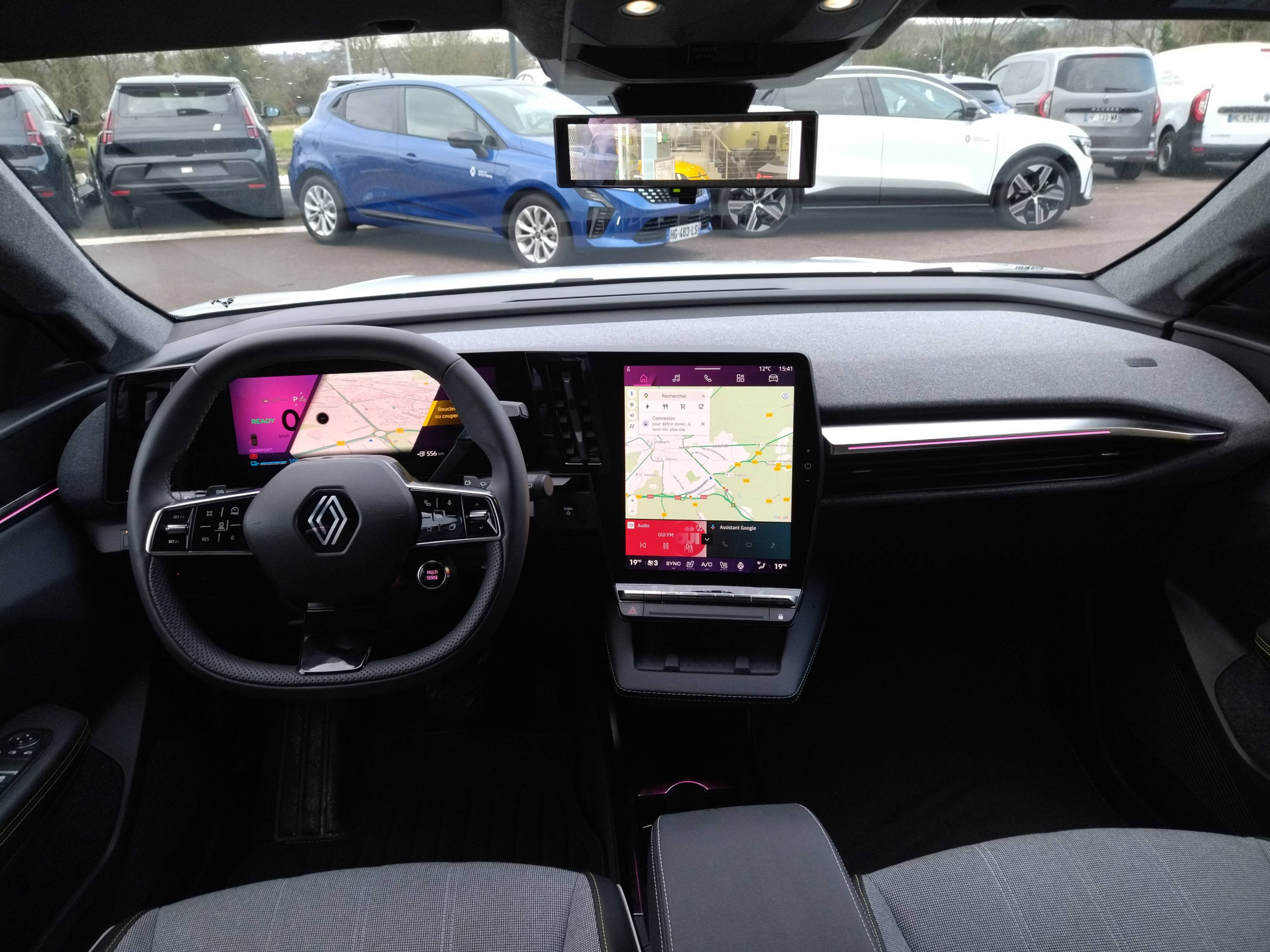 Vente en ligne Renault Scenic E-Tech  220 ch grande autonomie au prix de 37 990 €