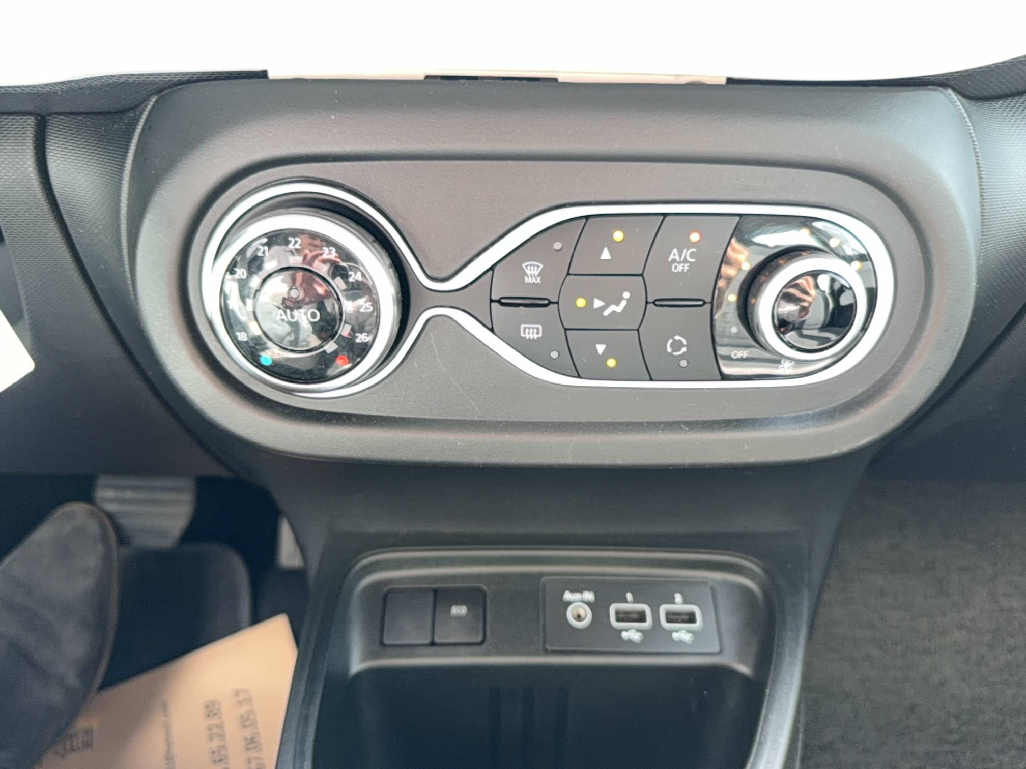 Vente en ligne Renault Twingo Electrique Twingo III E-Tech au prix de 10 990 €