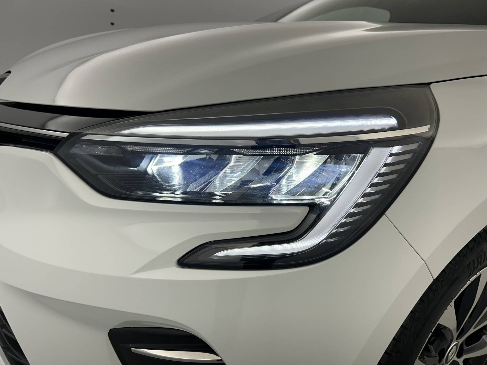 Vente en ligne Renault Clio 5 Clio TCe 90 au prix de 15 990 €