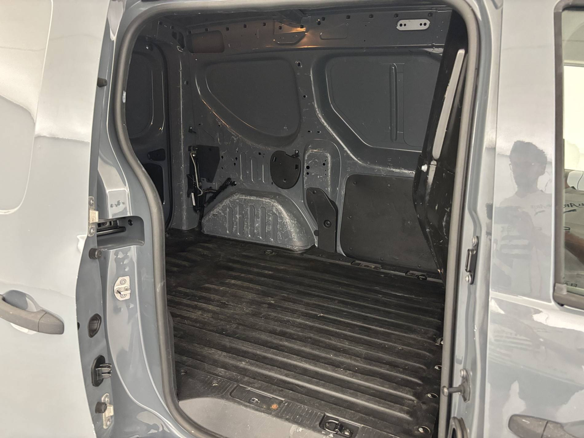 Vente en ligne Renault Express Van  BLUE DCI 95 au prix de 13 590 €