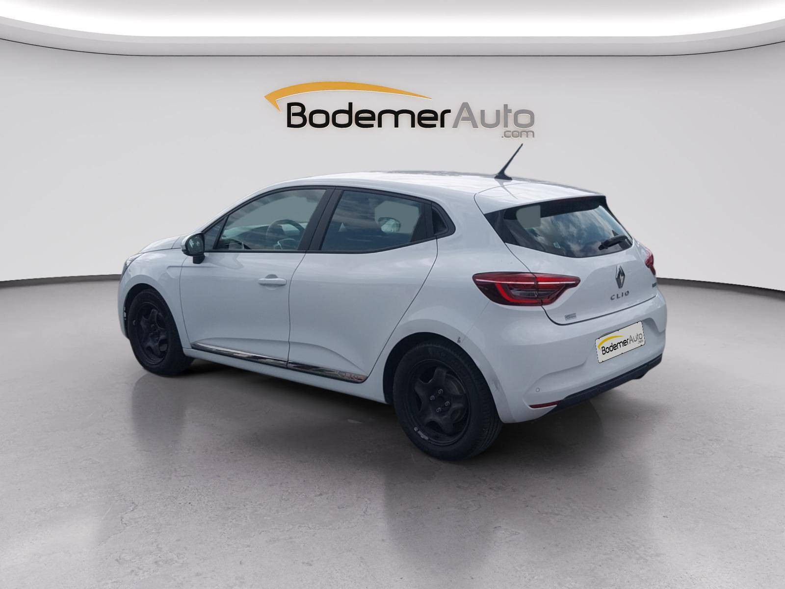 Vente en ligne Renault Clio 5 CLIO SOCIETE E-TECH 140 - 21N au prix de 13 290 €