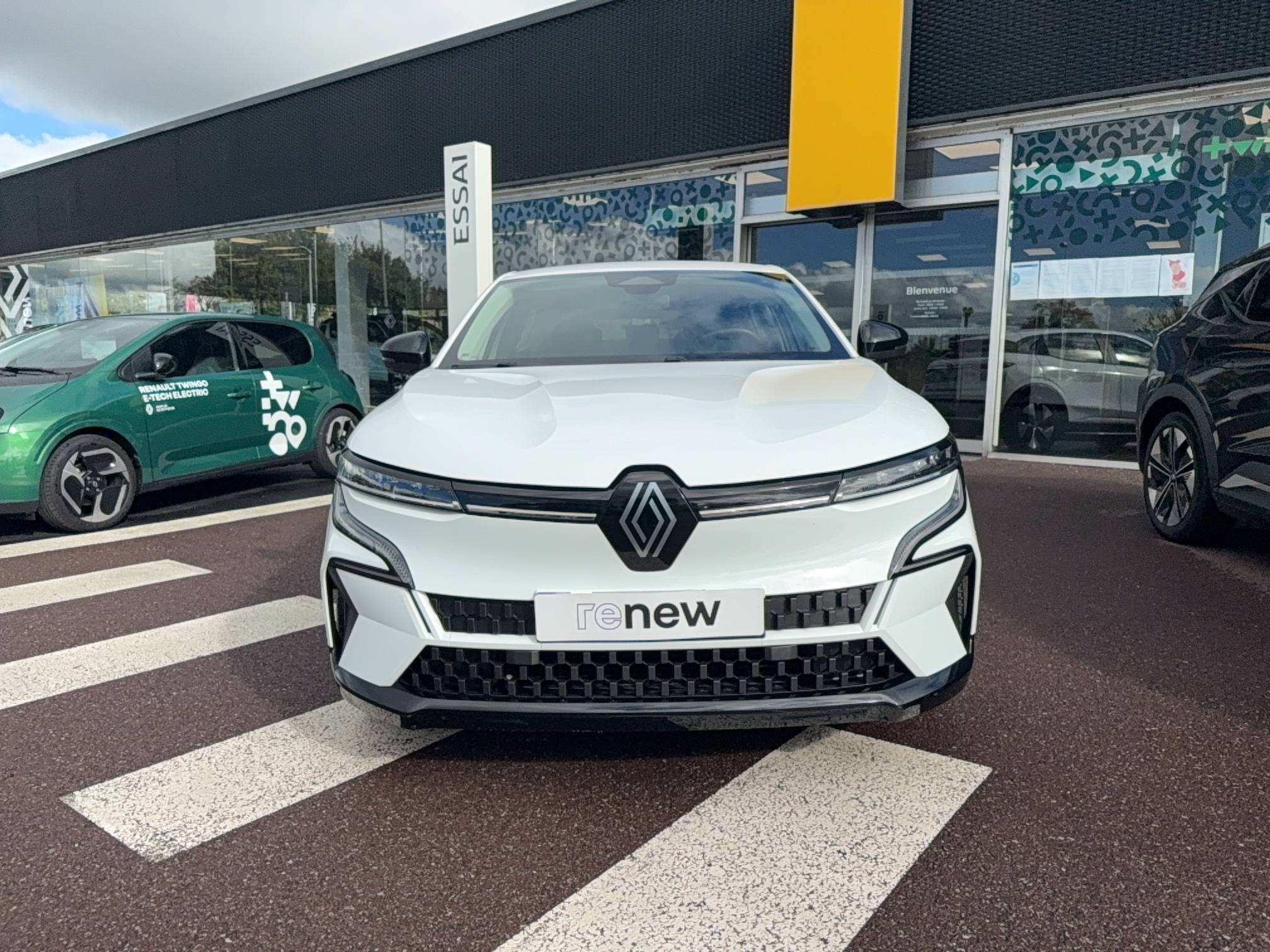 Vente en ligne Renault Megane E-Tech  EV60 220 ch super charge au prix de 24 790 €