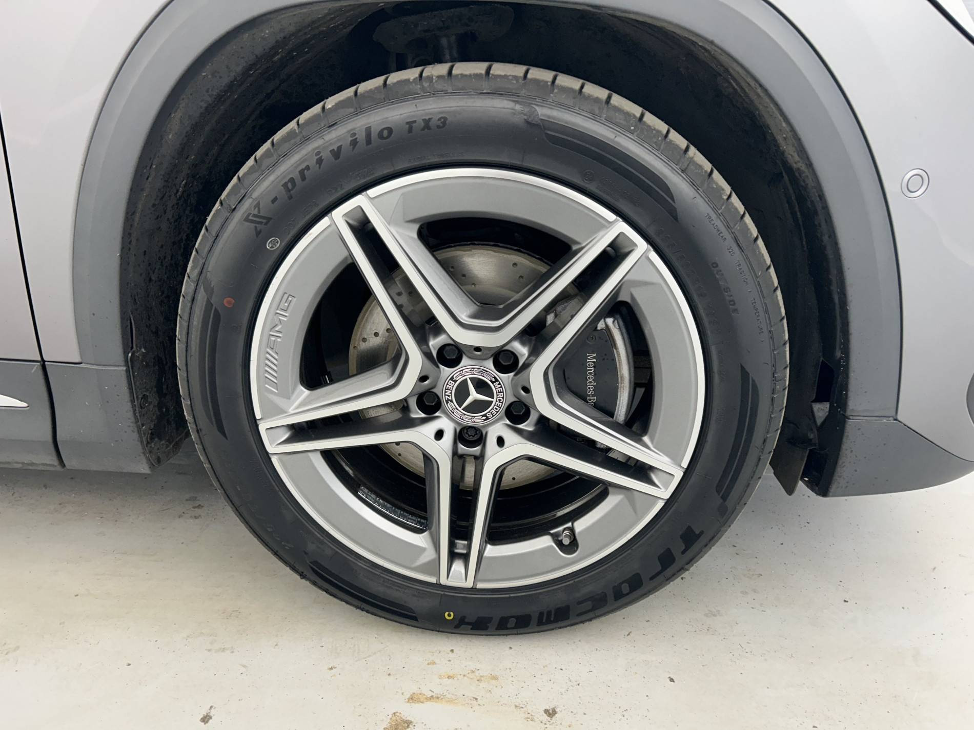 Vente en ligne Mercedes GLA  200 7G-DCT au prix de 31 890 €
