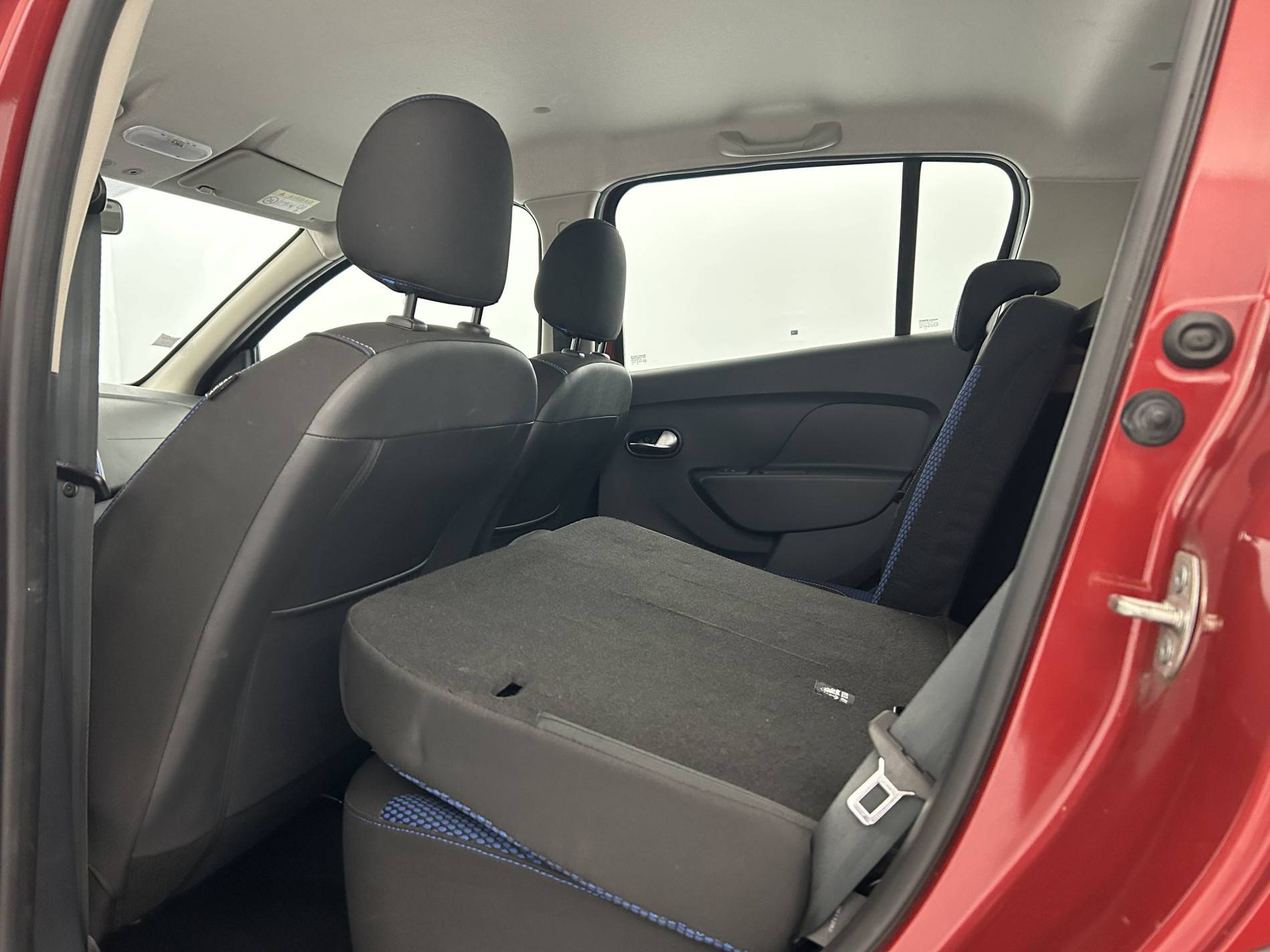 Vente en ligne Dacia Sandero  Blue dCi 95 au prix de 13 990 €