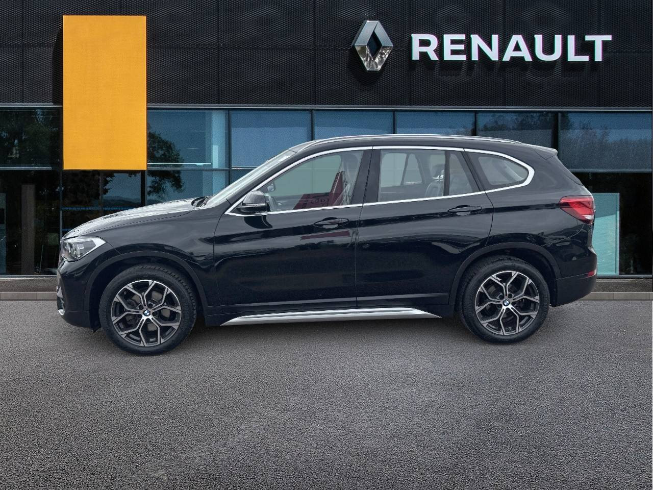 Vente en ligne Bmw X1 X1 sDrive 18i 136 ch DKG7 au prix de 21 990 €
