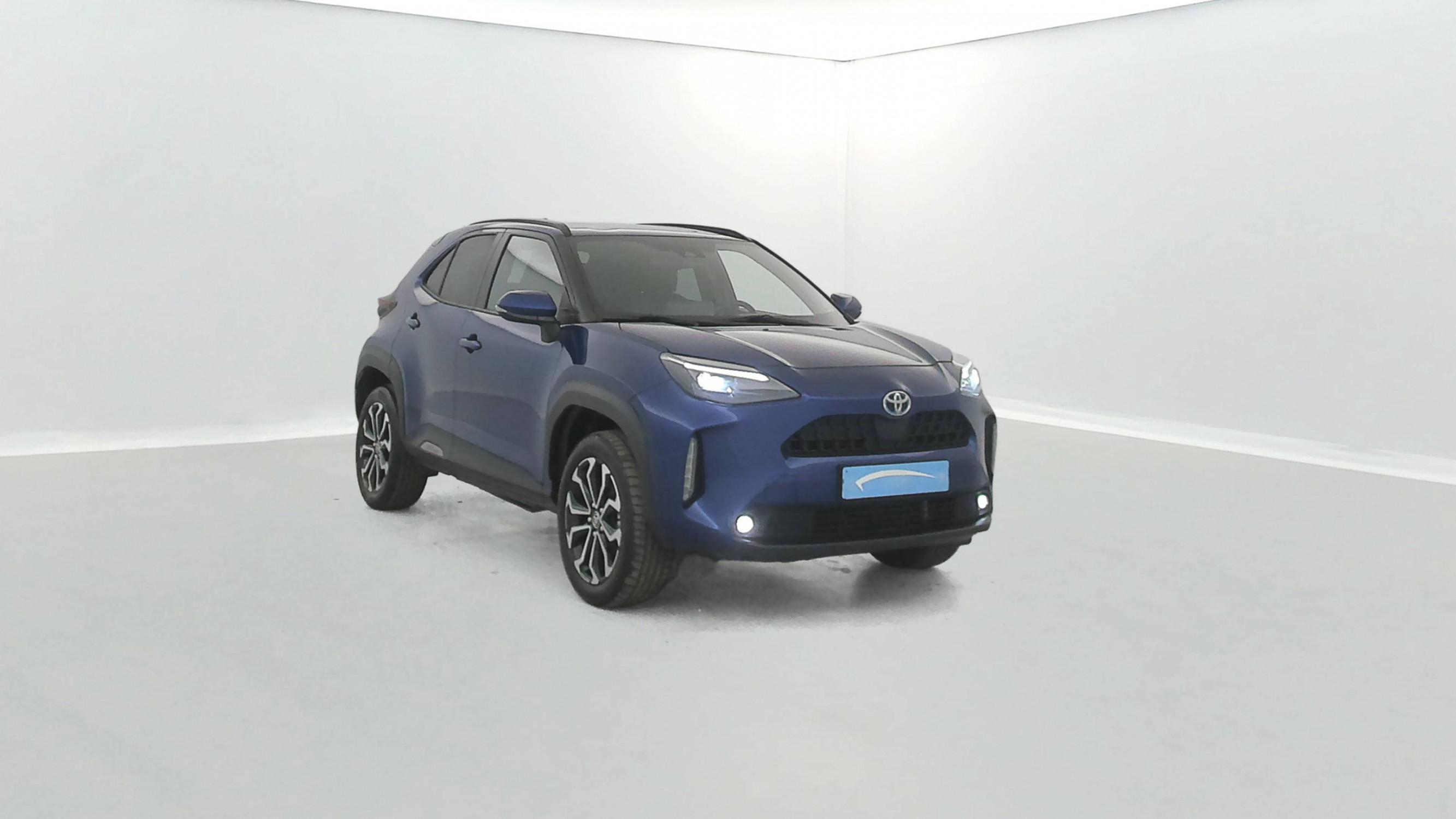 Vente en ligne Toyota Yaris Cross  116h 2WD au prix de 20 990 €