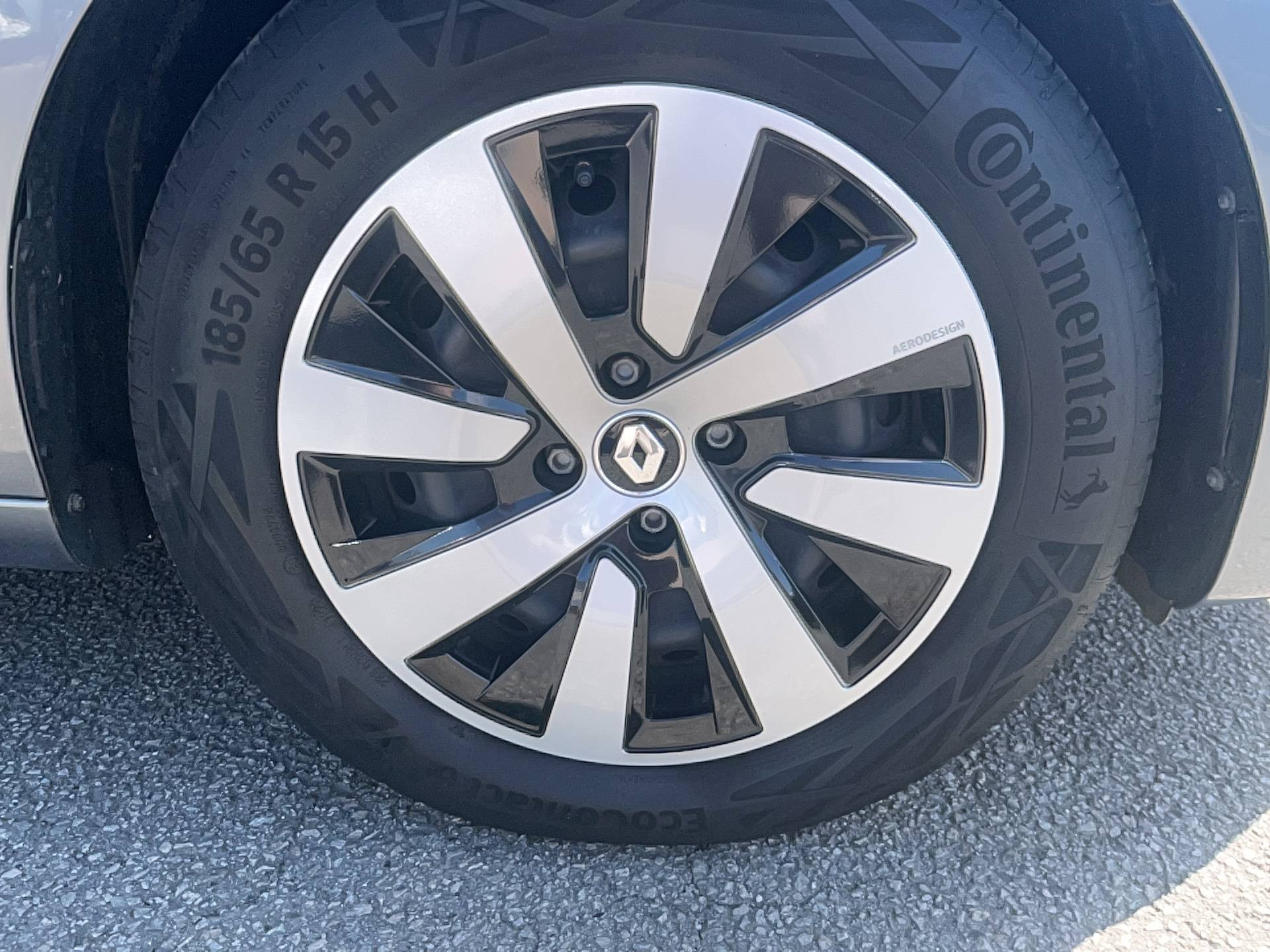 Vente en ligne Renault Clio 5 Clio TCe 90 au prix de 13 990 €