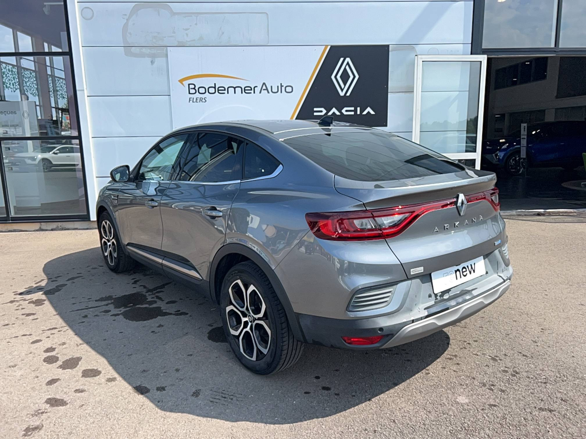 Vente en ligne Renault Arkana  E-Tech 145 - 21B au prix de 19 490 €