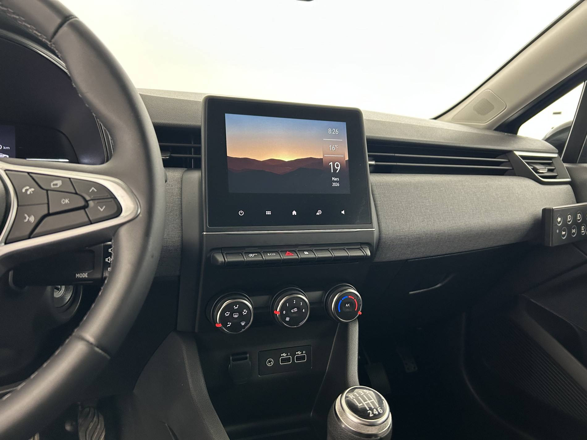 Vente en ligne Renault Clio 5 Clio Blue dCi 100 au prix de 16 990 €