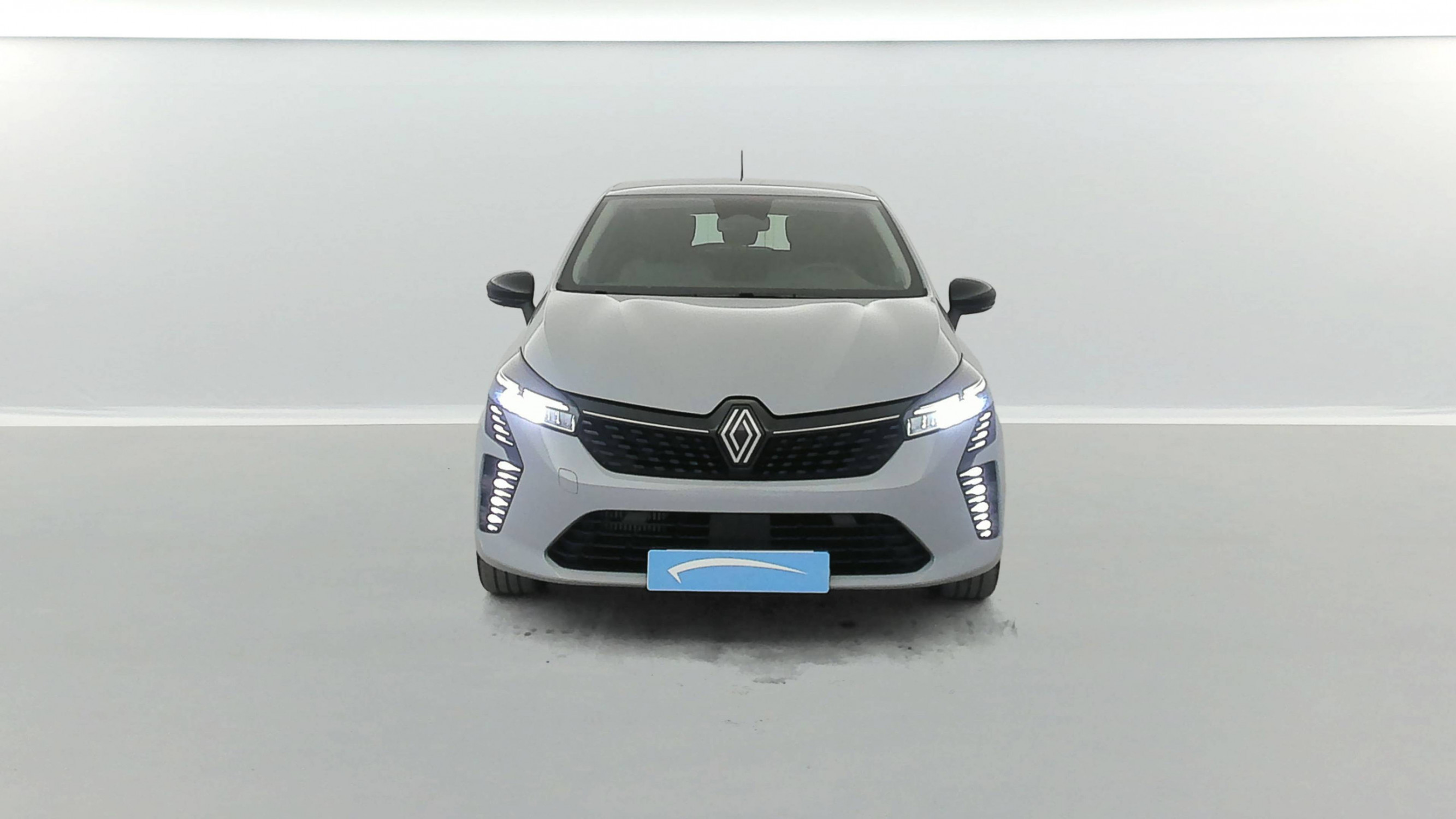 Vente en ligne Renault Clio 5 Clio TCe 90 au prix de 15 650 €