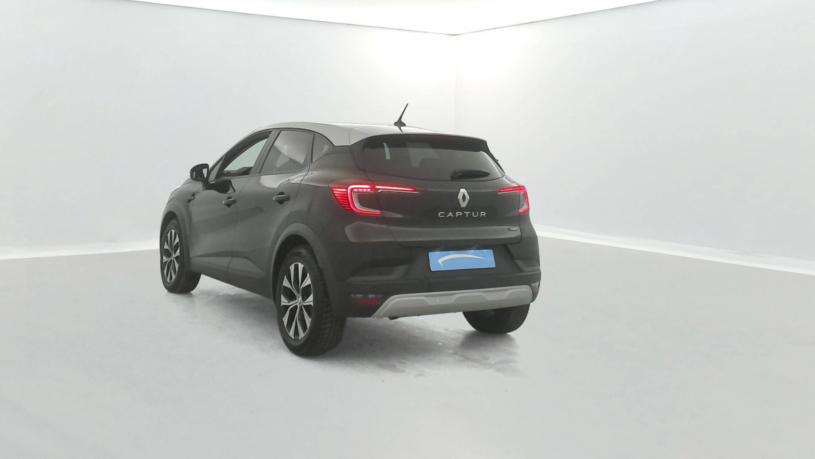 Vente en ligne Renault Captur  E-Tech full hybrid 145 au prix de 18 171 €