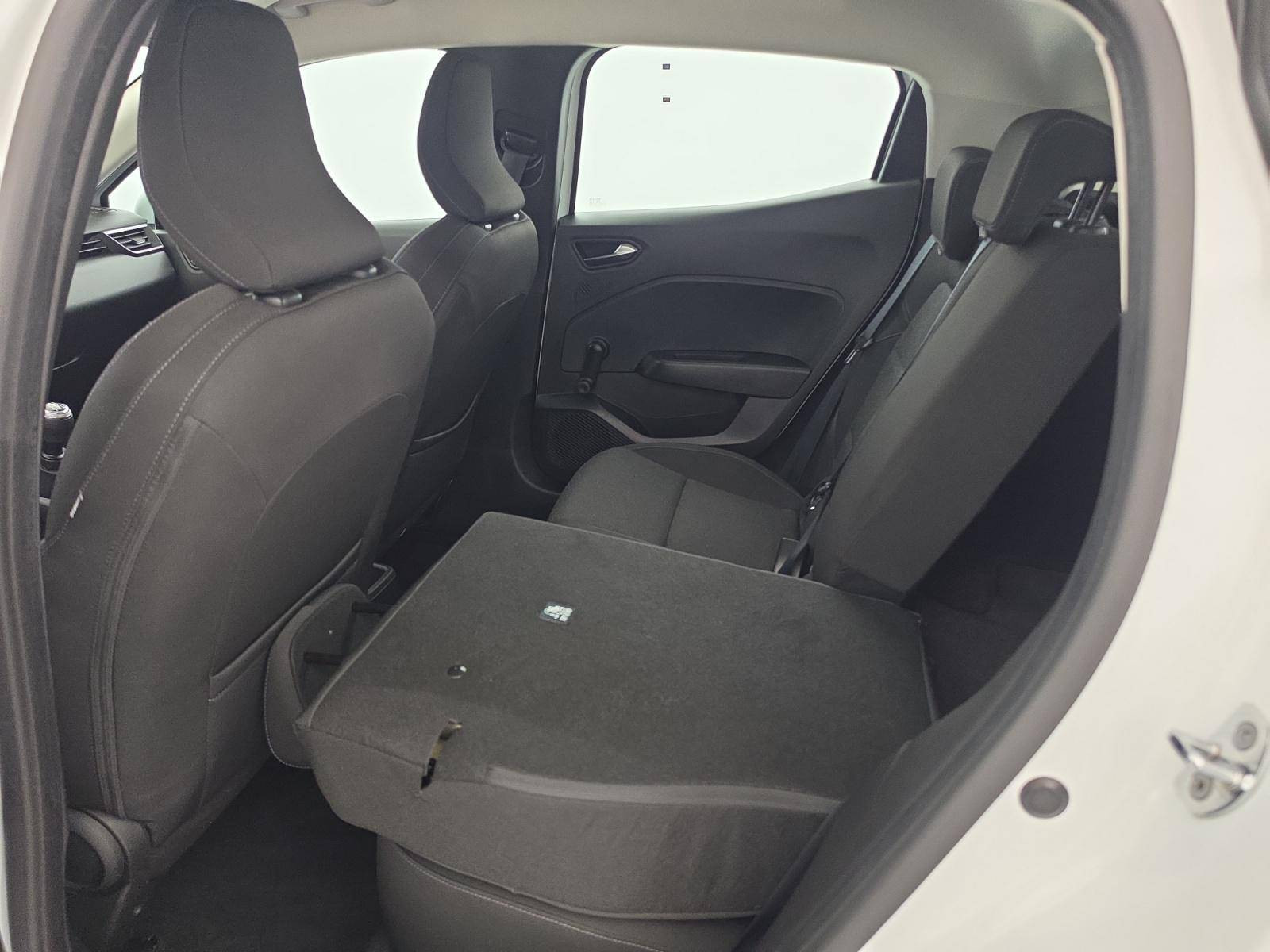 Vente en ligne Renault Clio 5 Clio SCe 65 - 21N au prix de 12 490 €