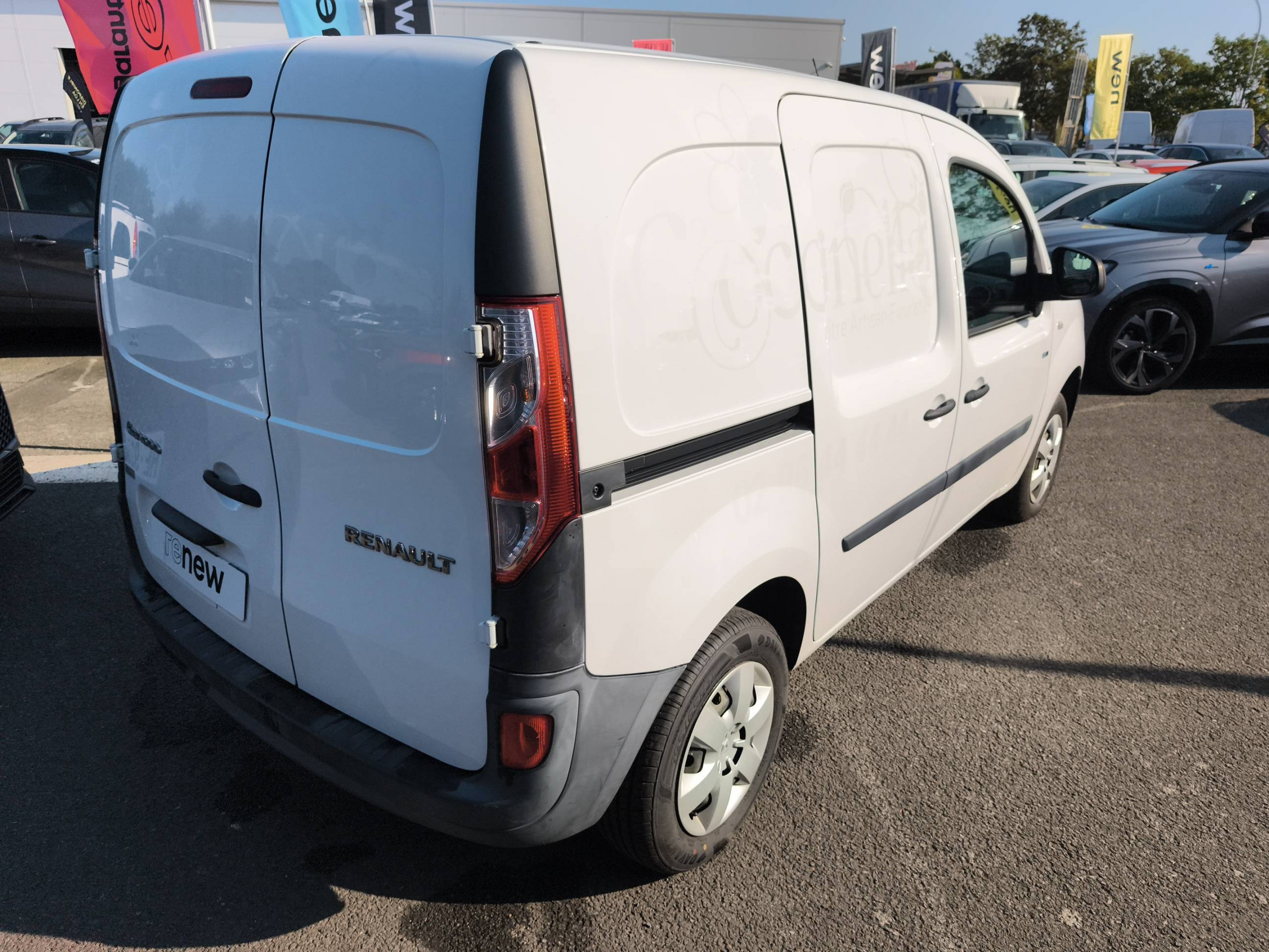 Vente en ligne Renault Kangoo Electrique KANGOO ELECTRIC au prix de 9 990 €