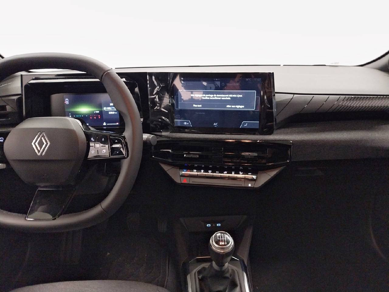 Vente en ligne Renault Clio 6 Clio TCe 115 ch au prix de 23 650 €