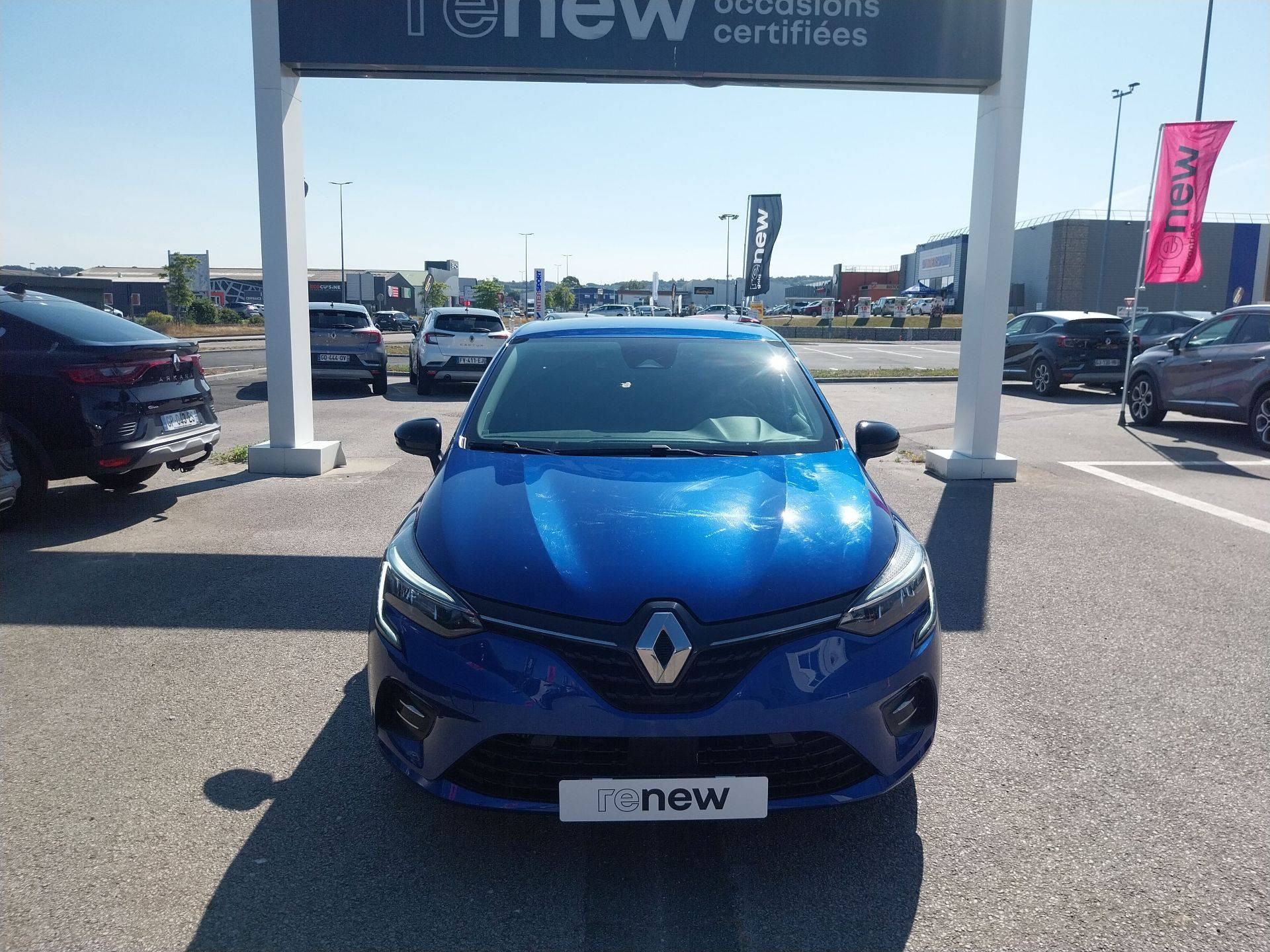 Vente en ligne Renault Clio 5 Clio TCe 100 GPL au prix de 14 990 €