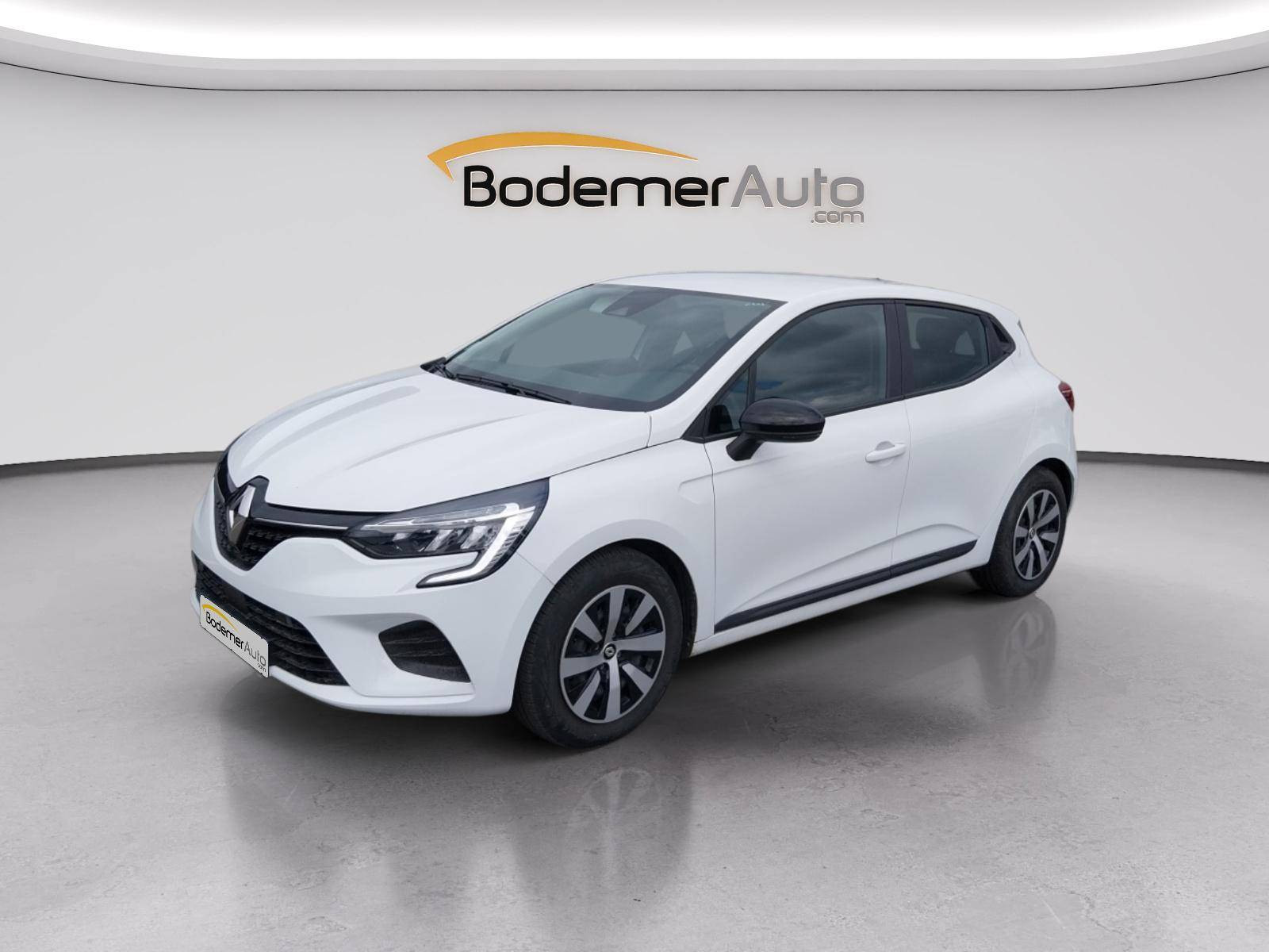 Renault Clio 5 Clio E-Tech full hybrid 145 occasion de 2023 en vente à Saint-Brieuc