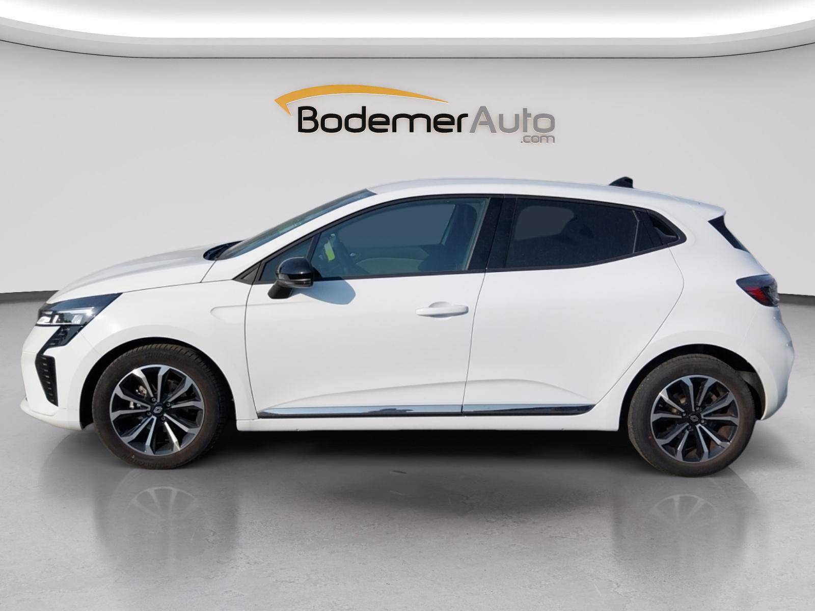 Vente en ligne Renault Clio 5 Clio TCe 90 au prix de 17 000 €
