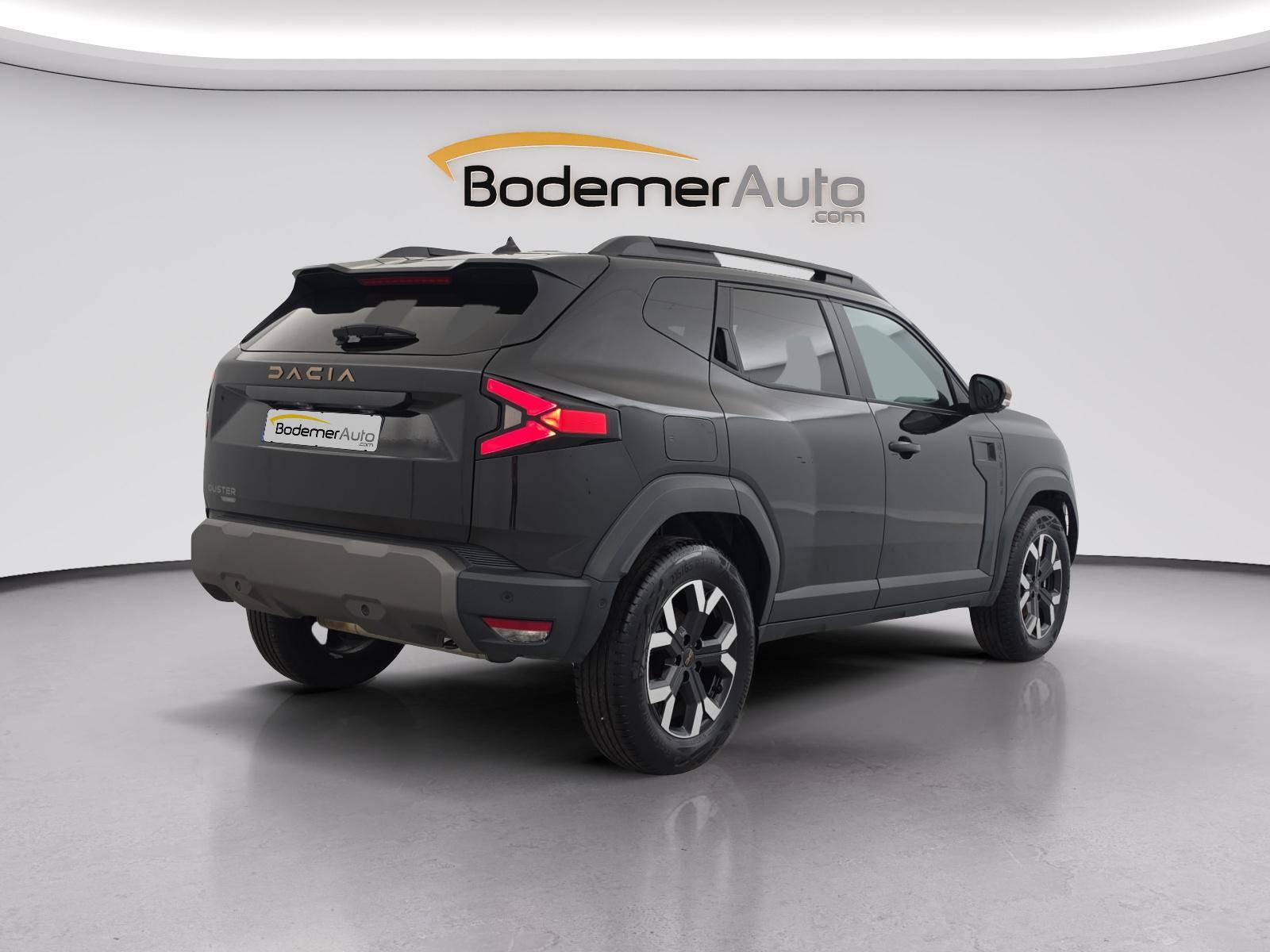 Vente en ligne Dacia Duster  Hybrid 140 au prix de 25 980 €