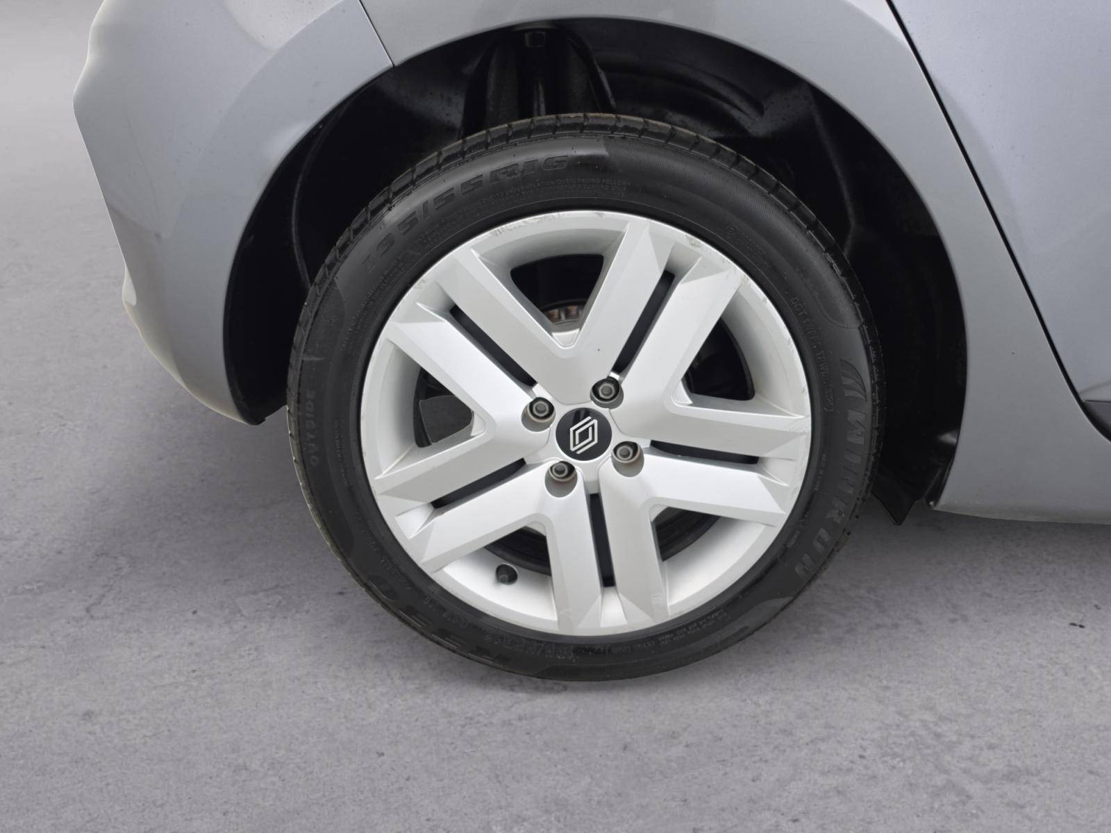 Vente en ligne Renault Clio 5 Clio TCe 90 au prix de 14 690 €