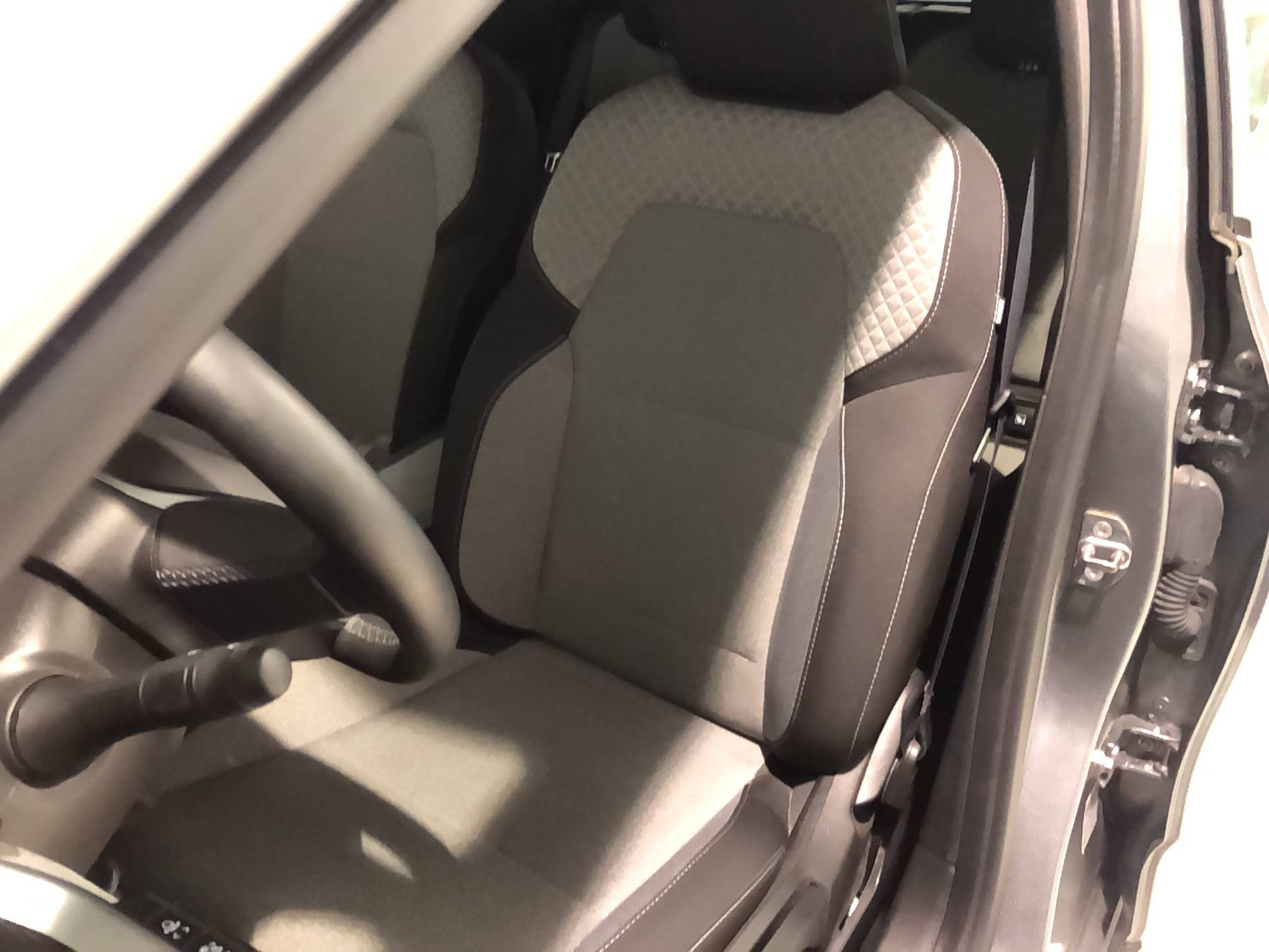 Vente en ligne Renault Clio 5 Clio TCe 90 au prix de 15 990 €