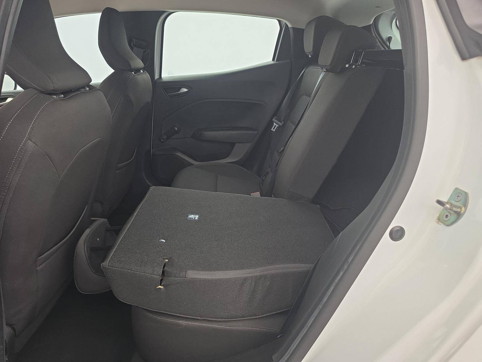 Vente en ligne Renault Clio 5 Clio TCe 90 au prix de 13 990 €