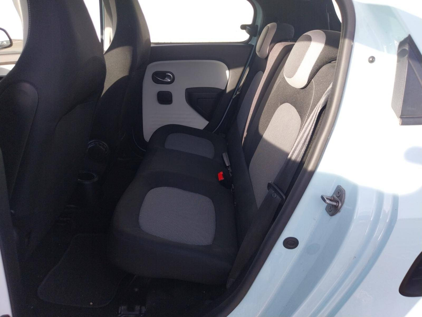 Vente en ligne Renault Twingo 3  SCe 65 au prix de 11 900 €
