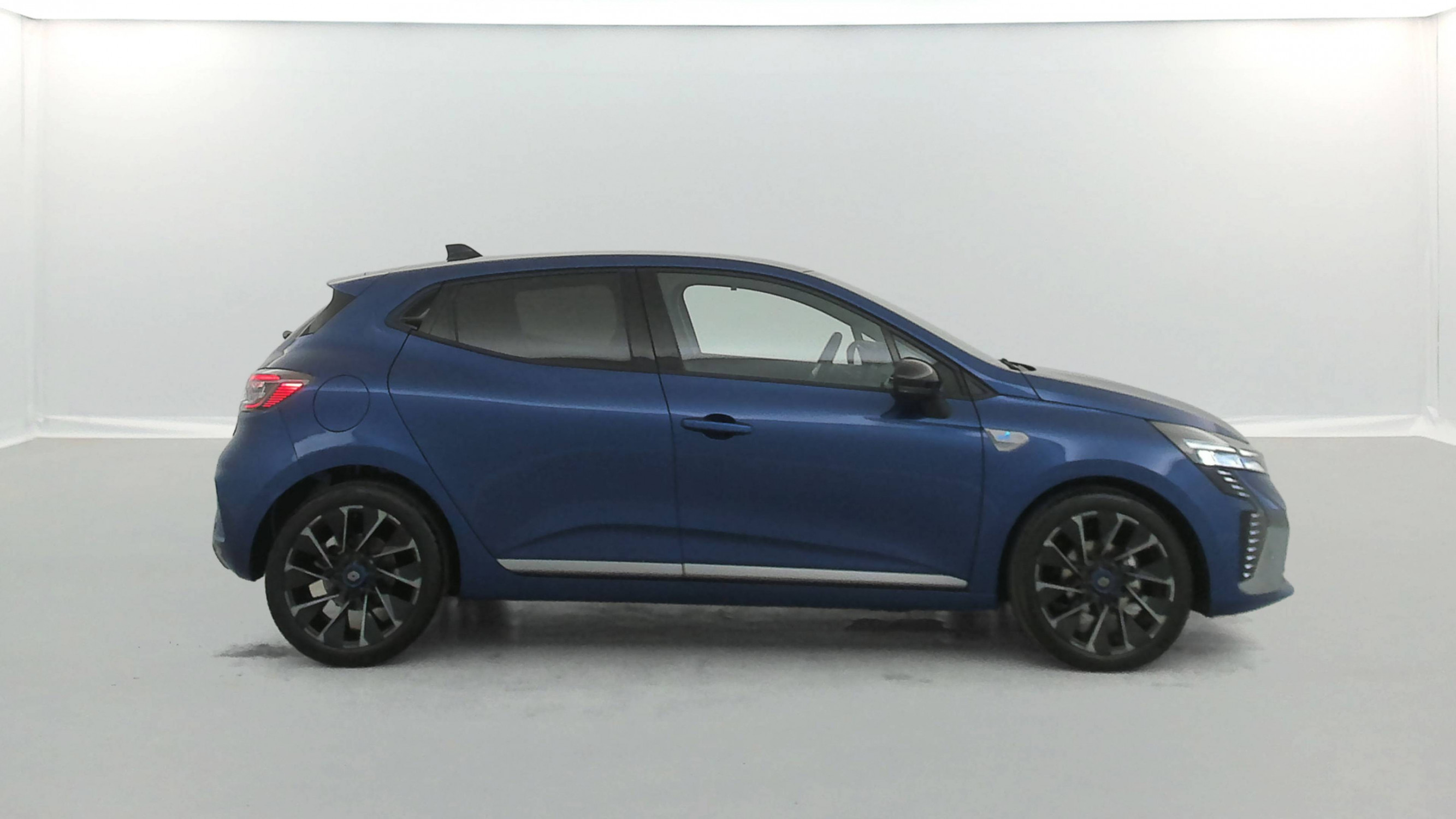Vente en ligne Renault Clio 5 Clio TCe 90 ch GSR2 au prix de 19 200 €