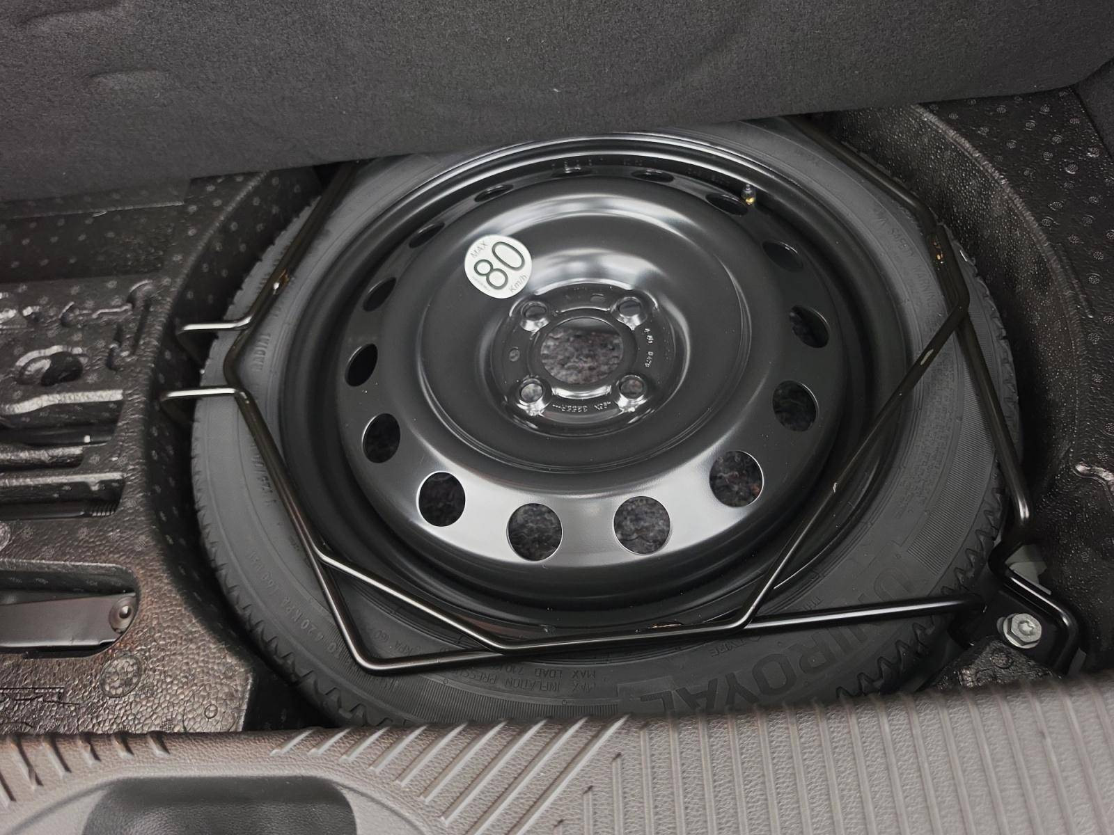 Vente en ligne Renault Clio 6 Clio E-Tech full hybrid 160 ch au prix de 26 490 €