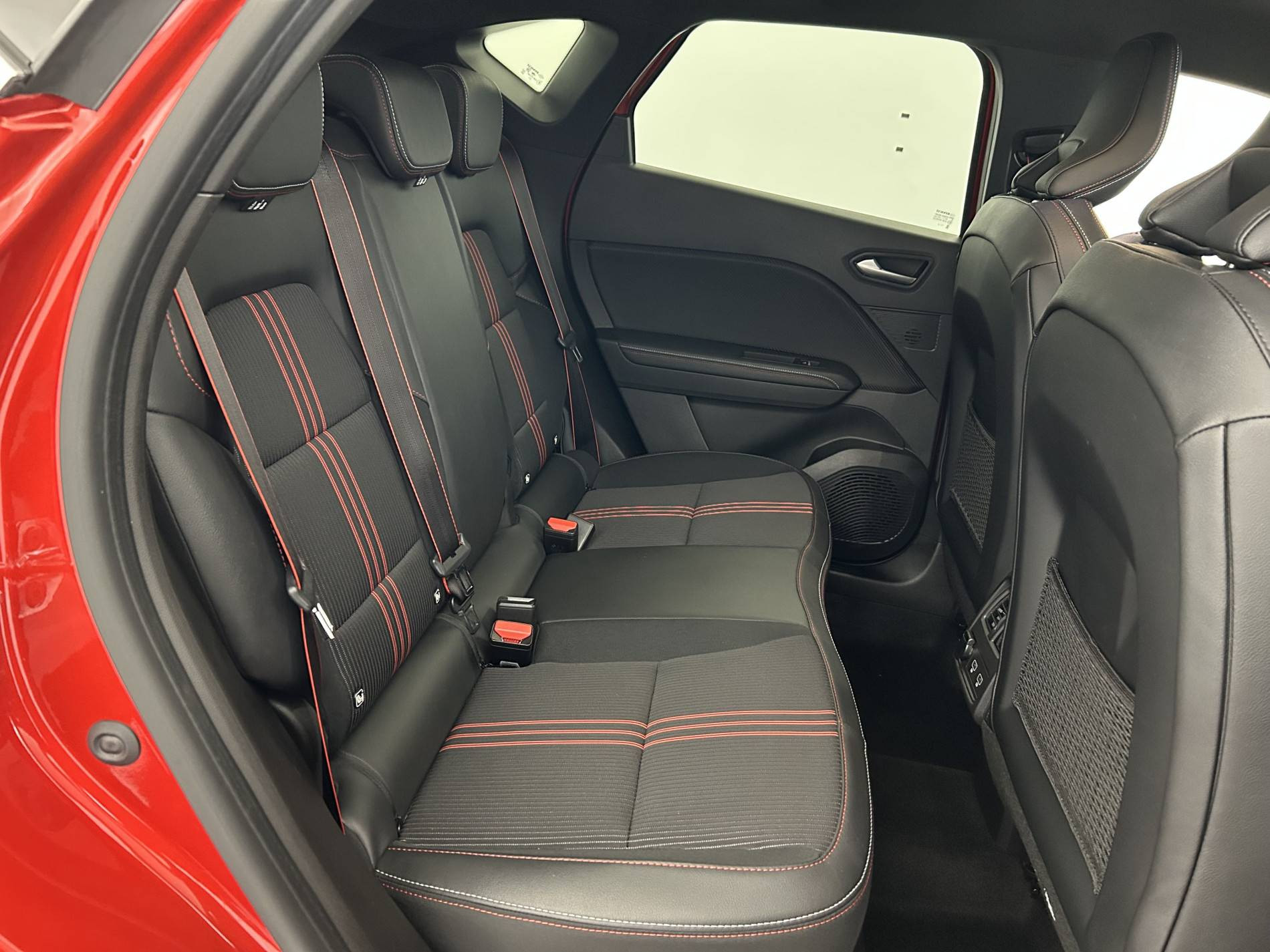 Vente en ligne Renault Captur  E-Tech 145 - 21 au prix de 19 490 €