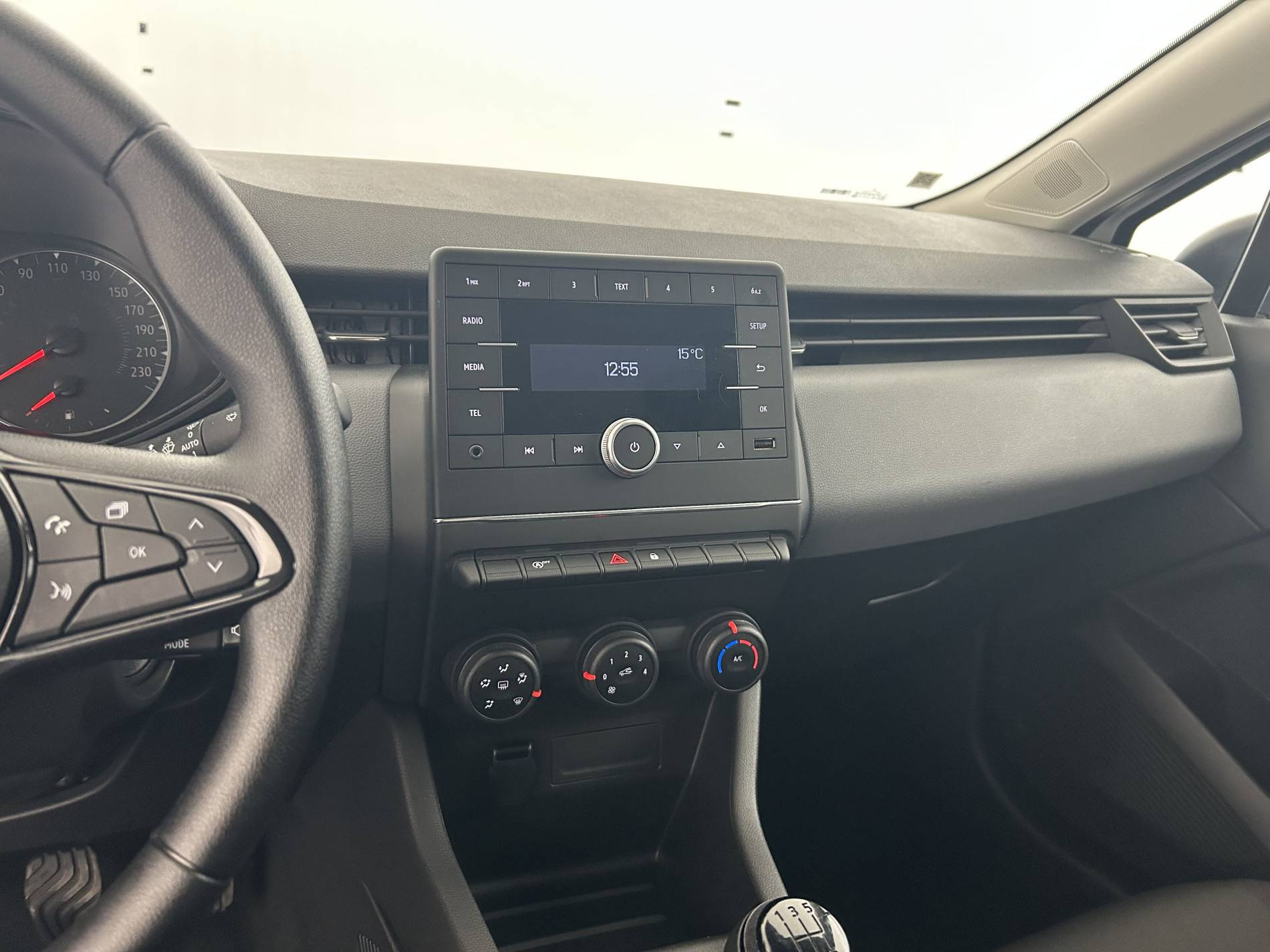 Vente en ligne Renault Clio 5 Clio SCe 65 au prix de 12 890 €