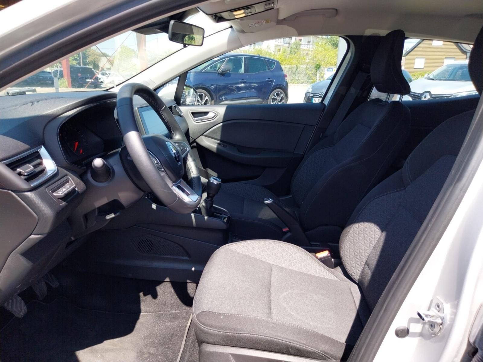 Vente en ligne Renault Clio 5 Clio SCe 65 - 21N au prix de 11 590 €